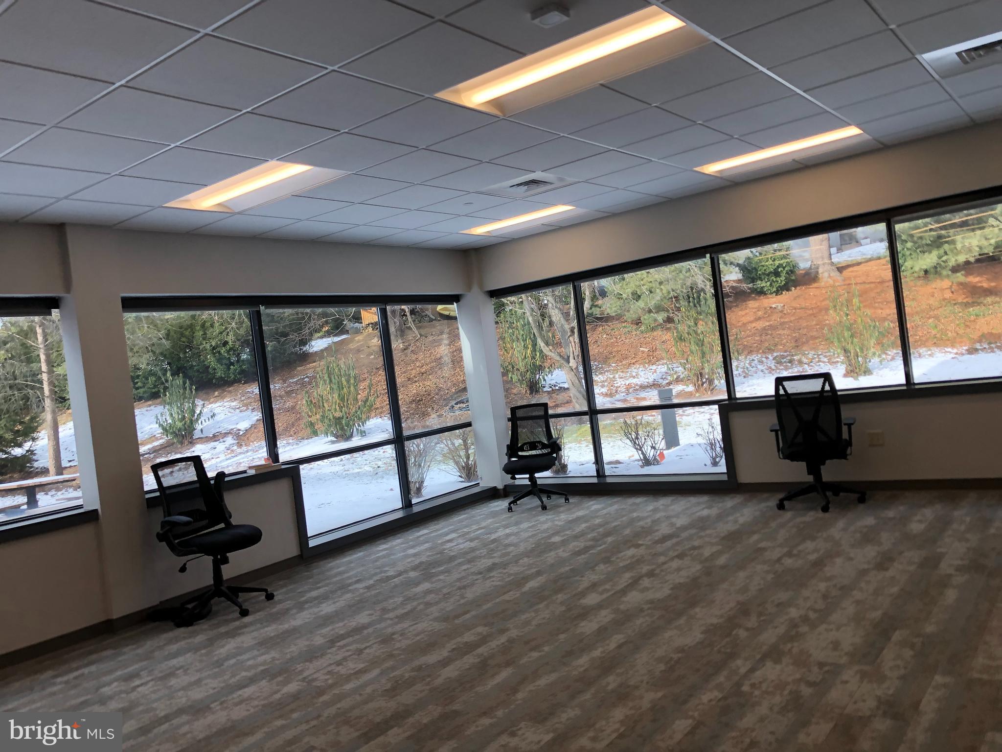 160 N POINTE BOULEVARD 205