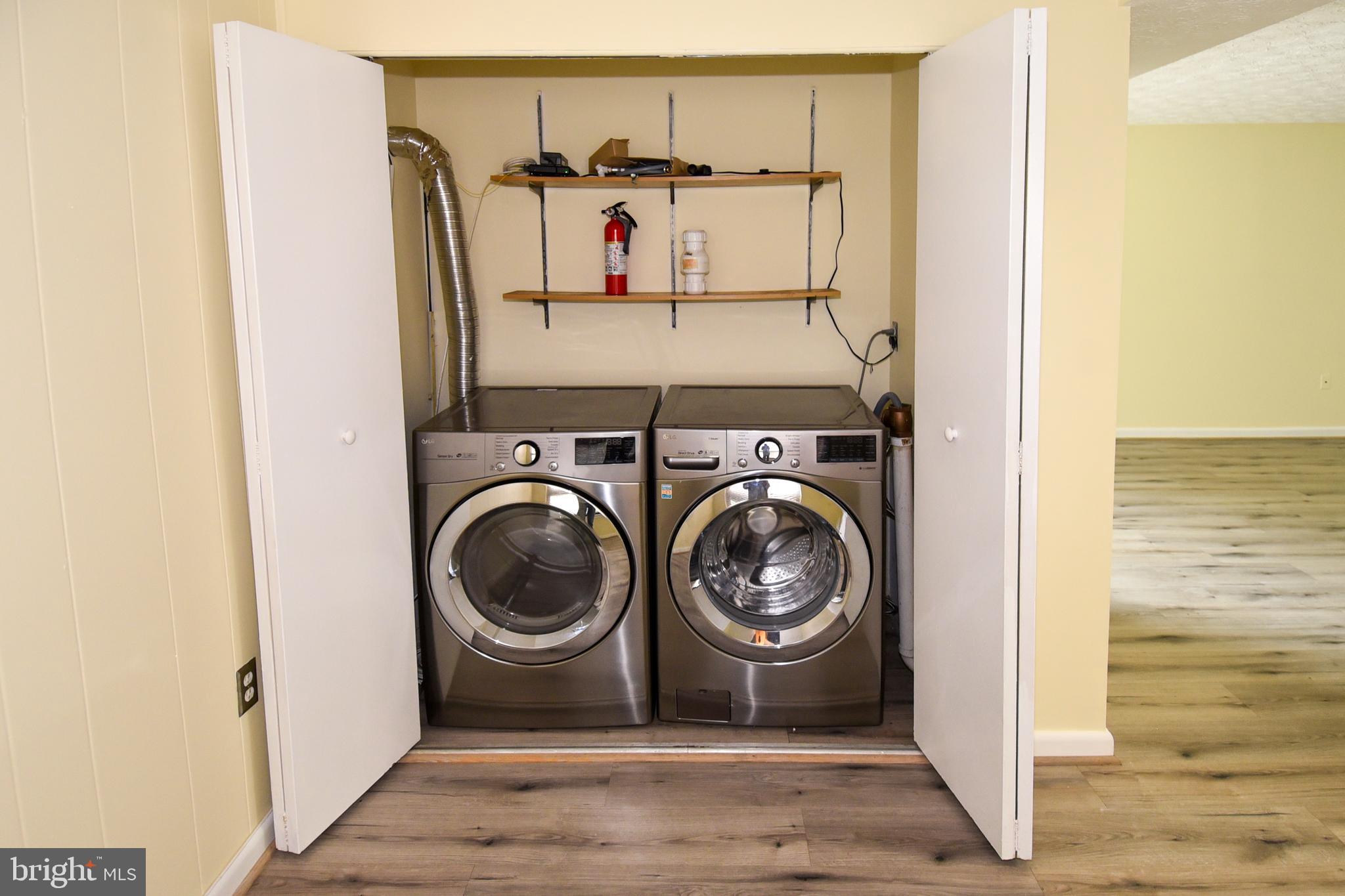 GREENBRIAR CONDO PHASE I - Residential Lease