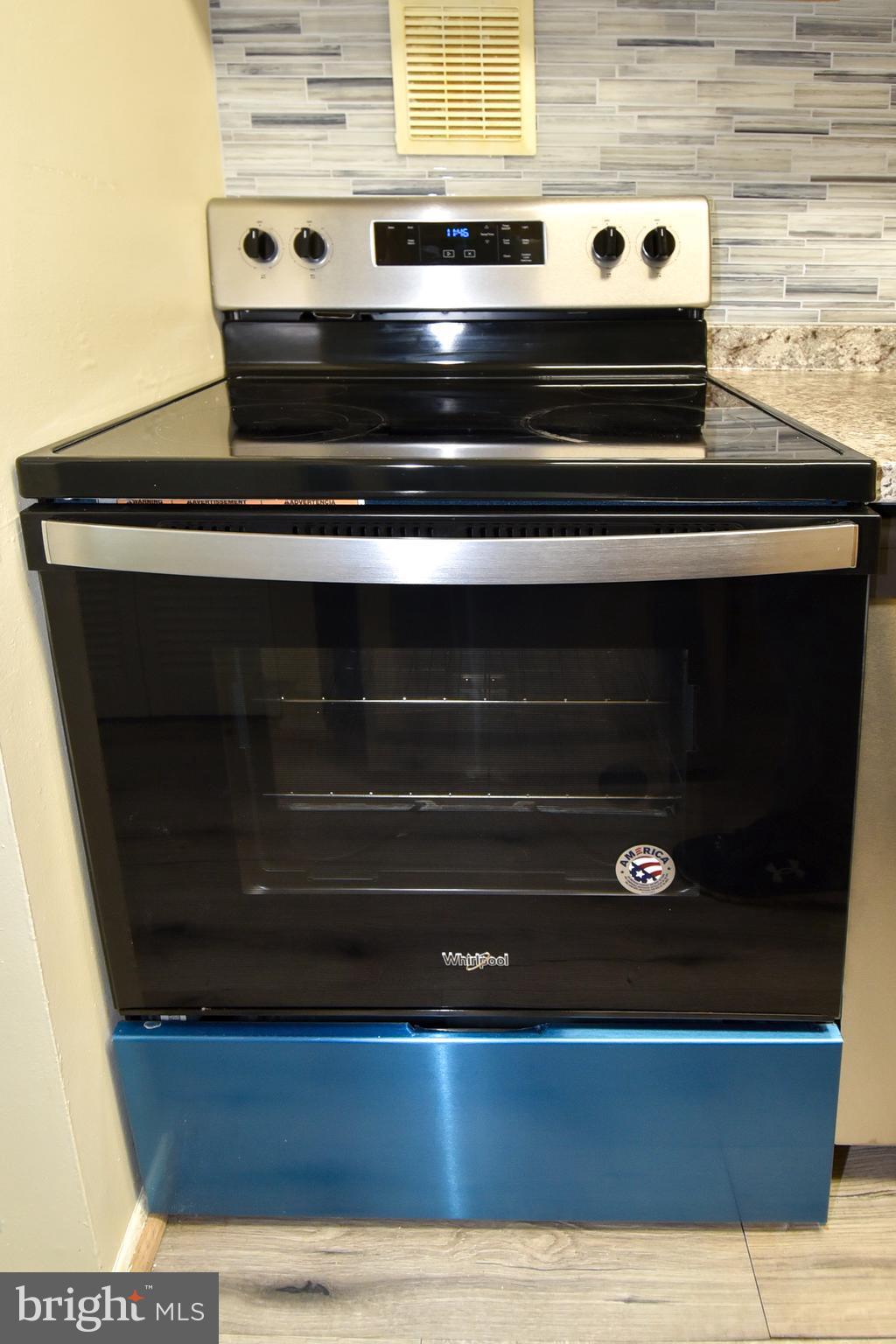 GREENBRIAR CONDO PHASE I - Residential Lease