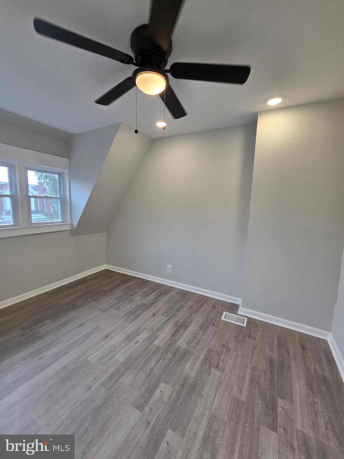 GERMANTOWN (EAST) - Residential