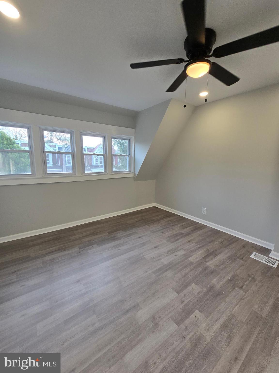 GERMANTOWN (EAST) - Residential