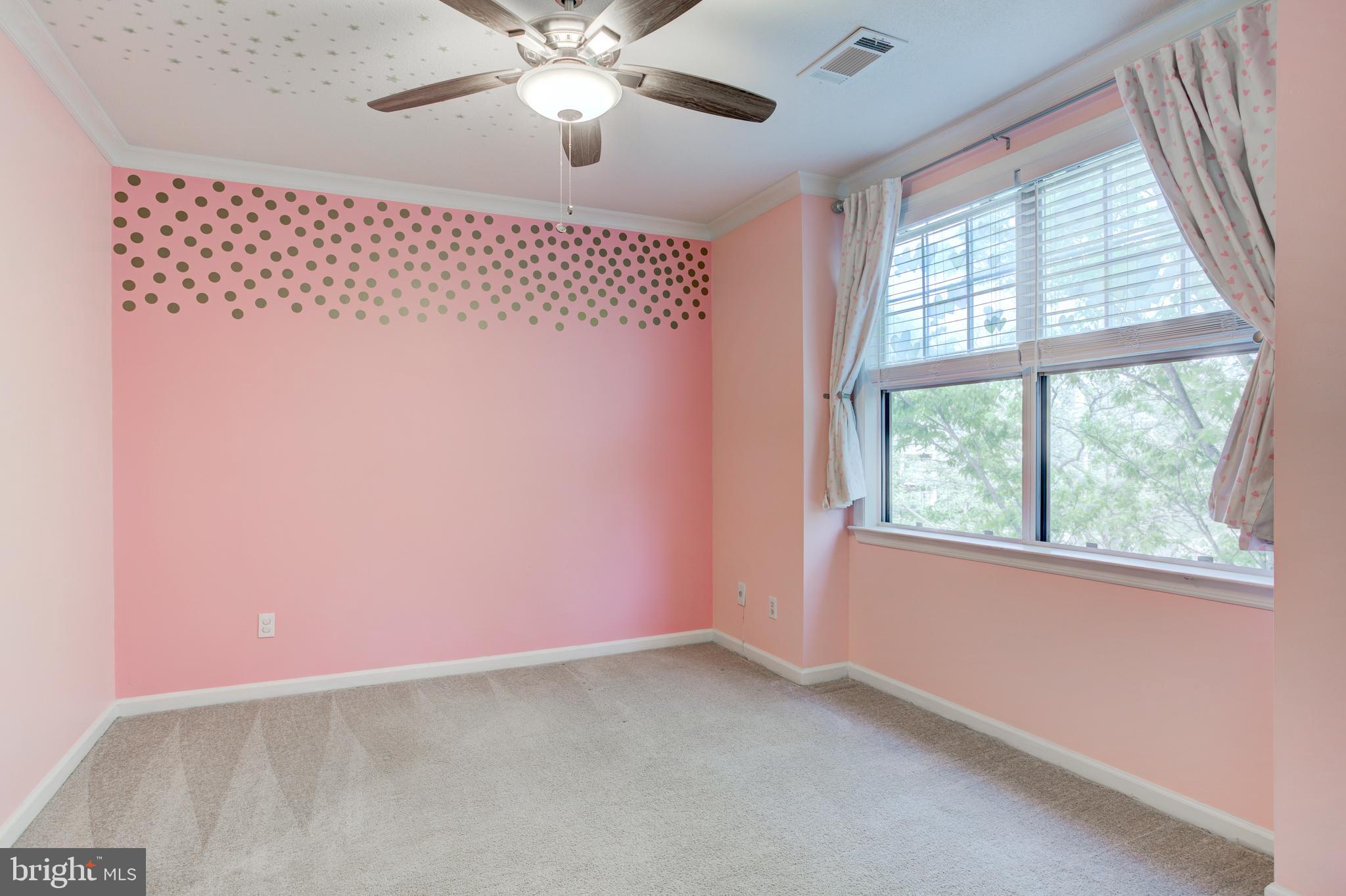 SOUTH GLEN - Residential