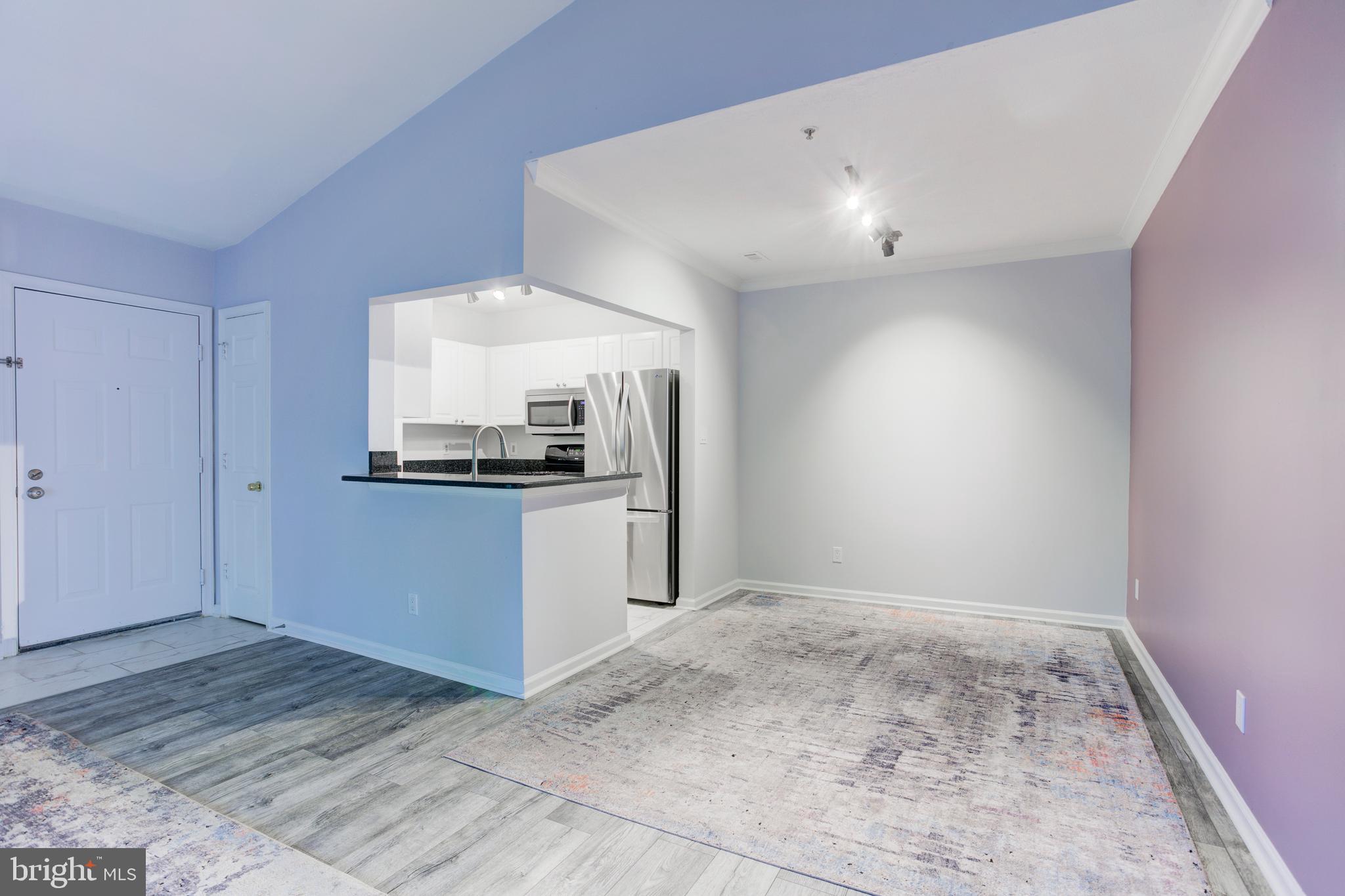 SOUTH GLEN - Residential