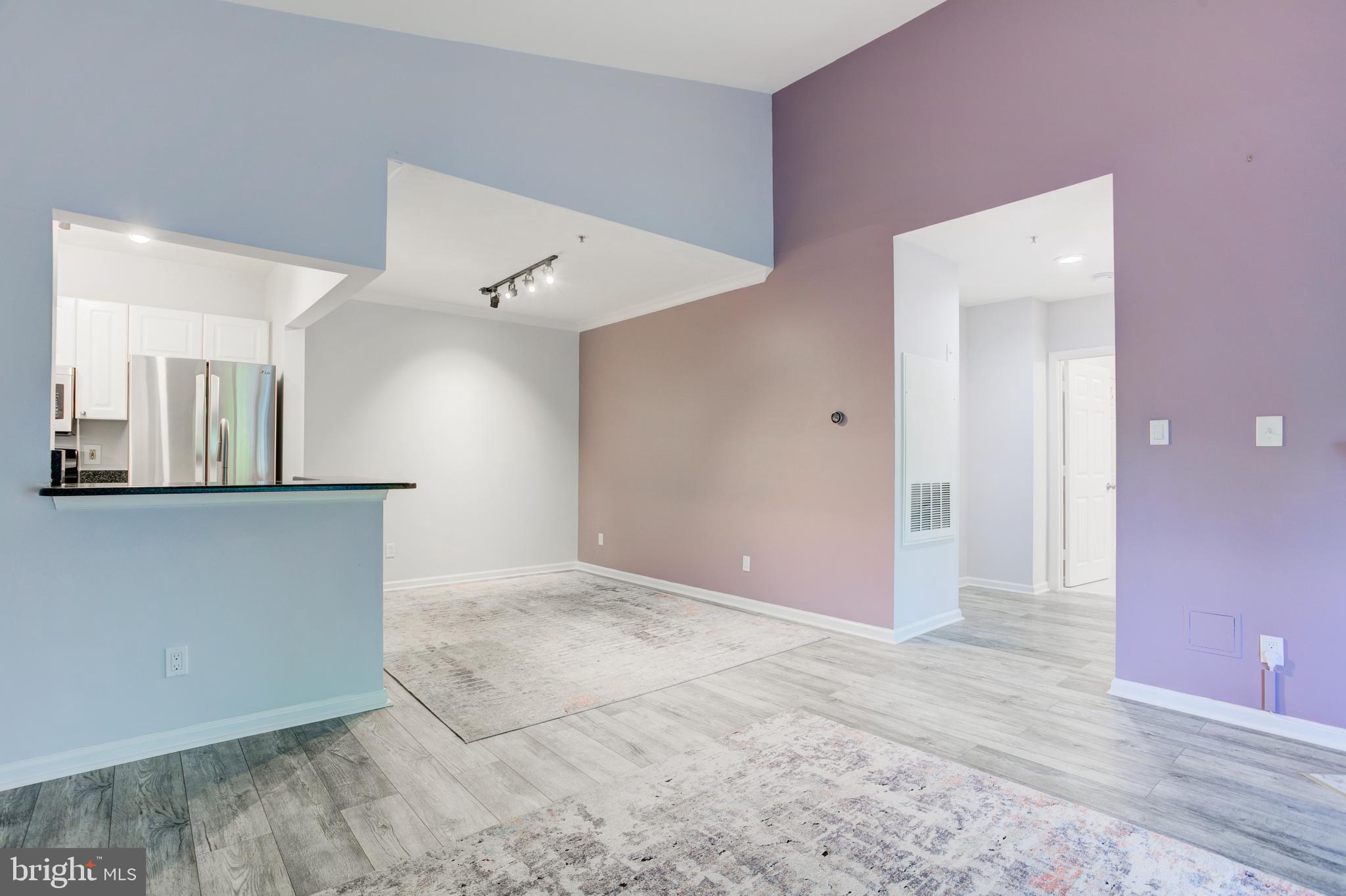 SOUTH GLEN - Residential