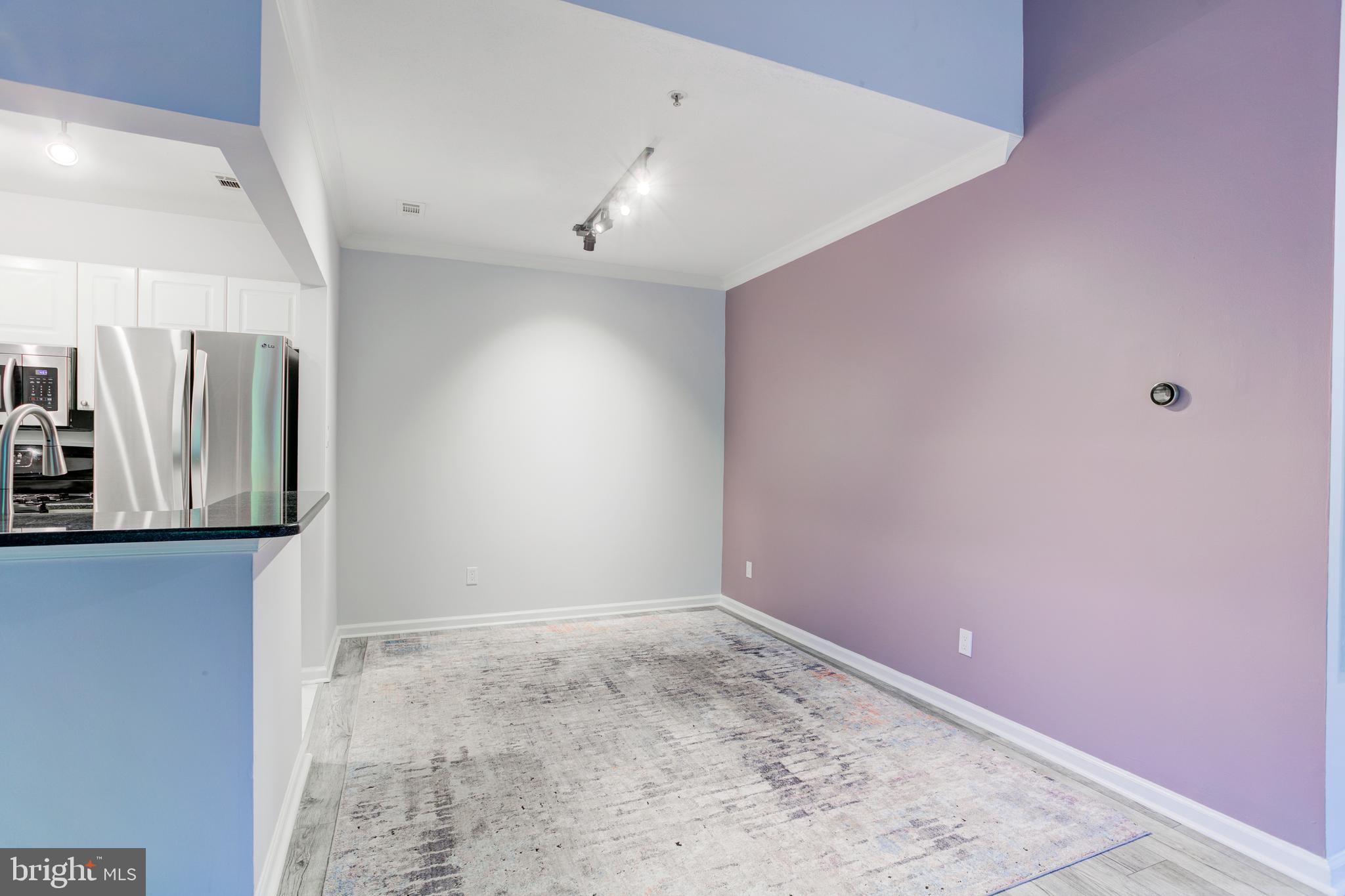 SOUTH GLEN - Residential