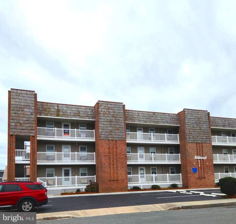 Condo For Sale - 615 Salt Spray Road #3A<br/> OCEAN CITY, MD 21842