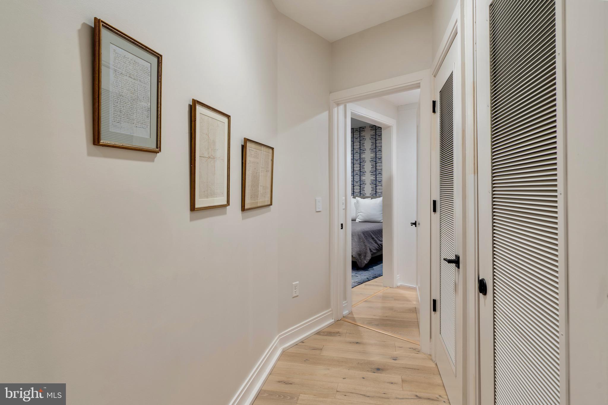 CAPITOL HILL - Residential