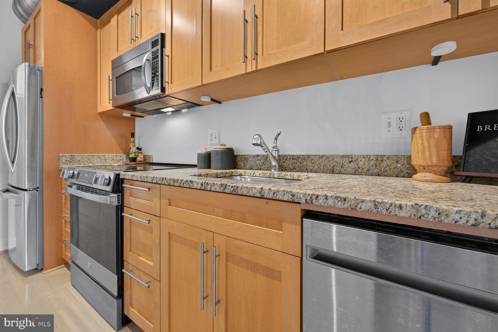 2125 14TH STREET NW 409