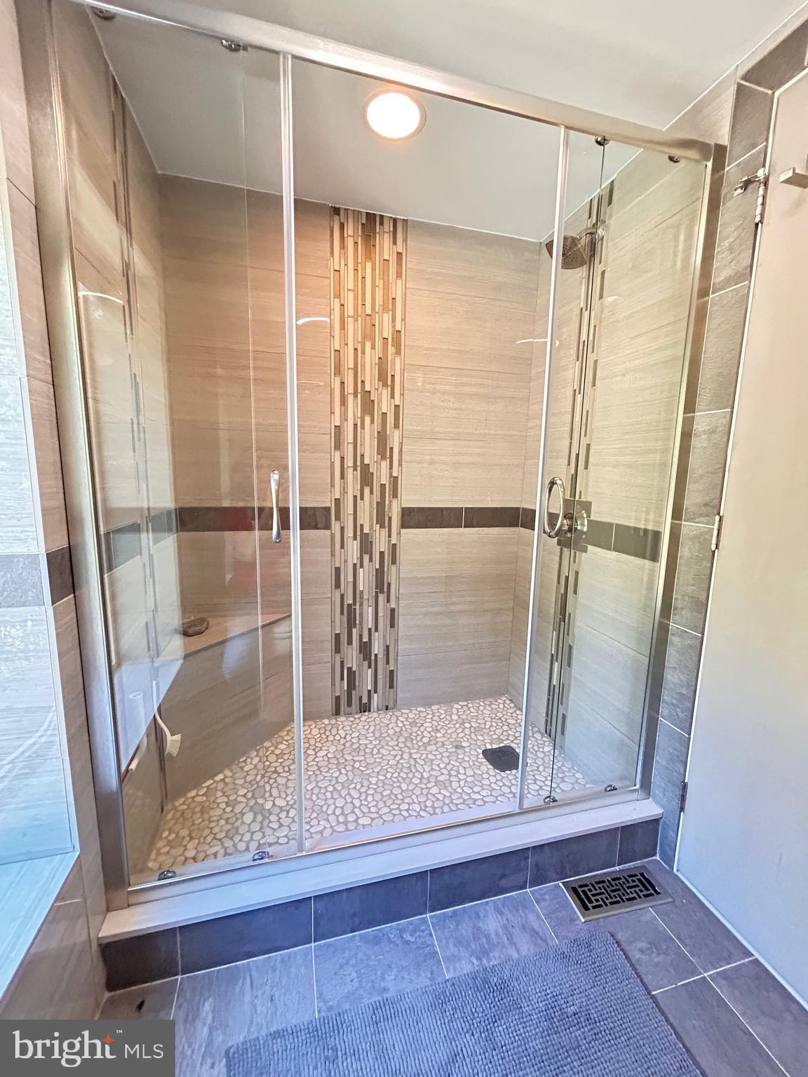 OAKLAWN - Residential