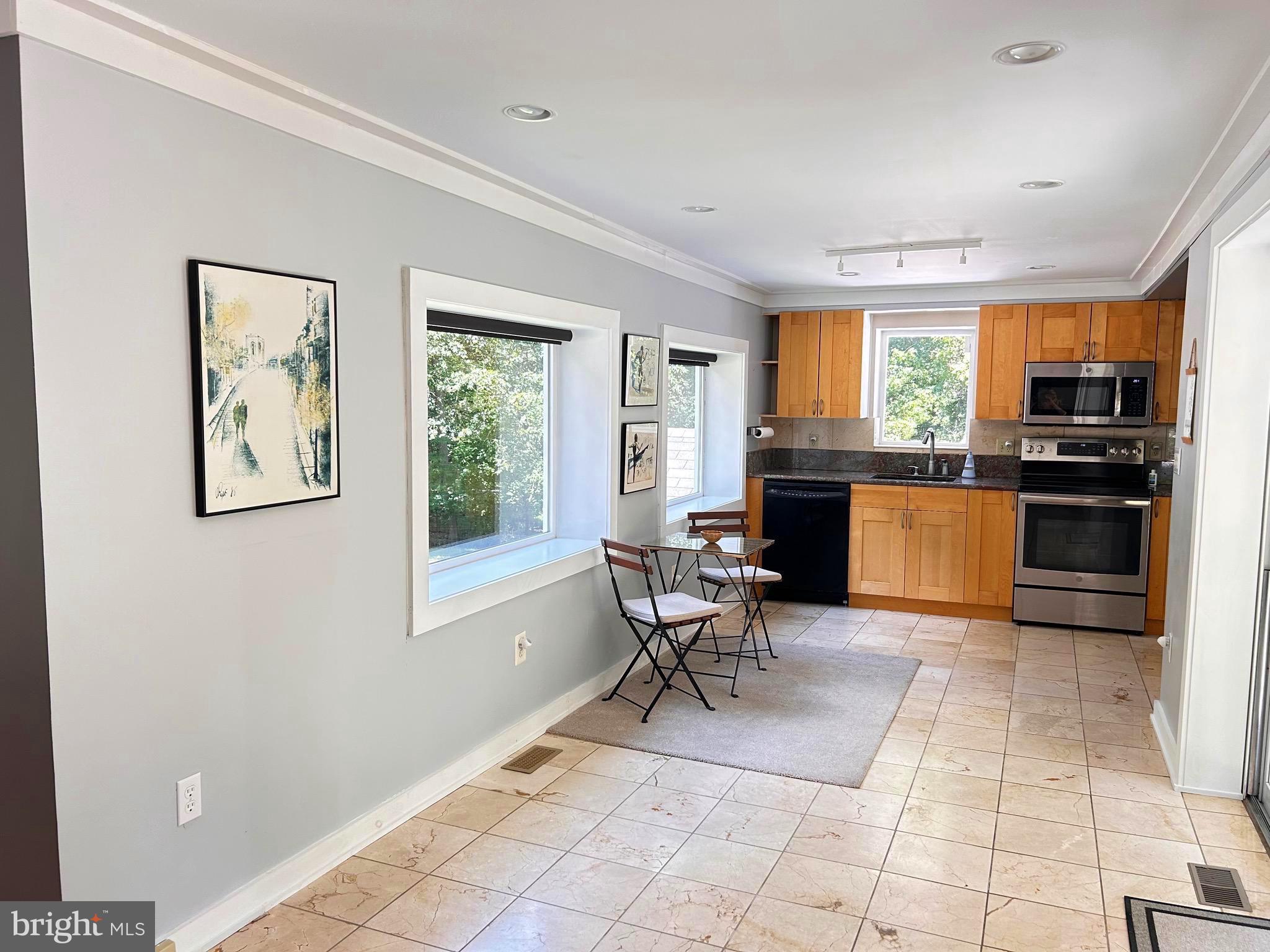 OAKLAWN - Residential