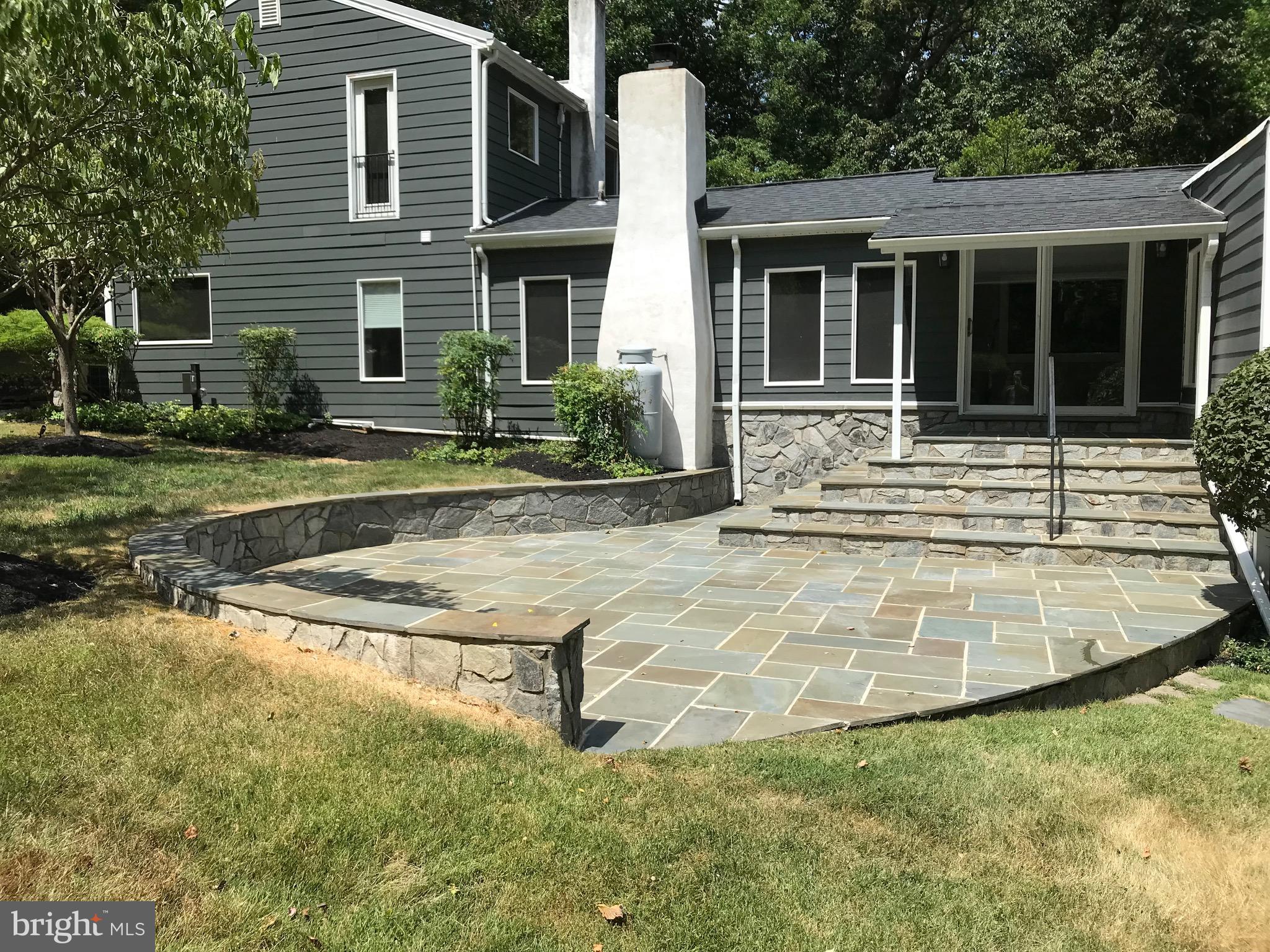 OAKLAWN - Residential