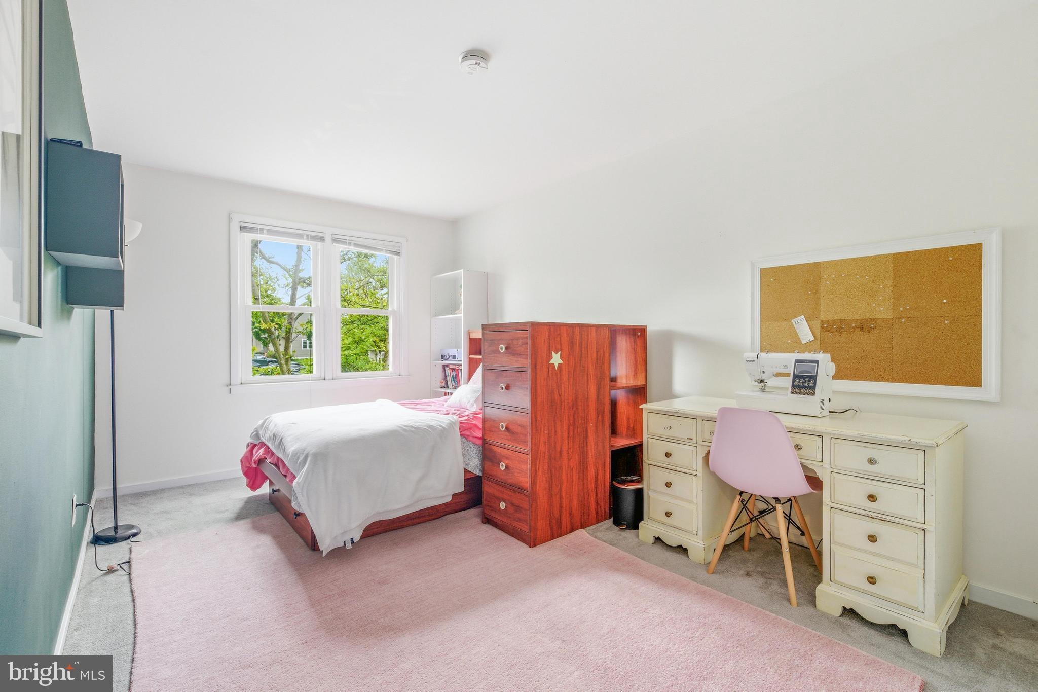 LIONGATE - Residential