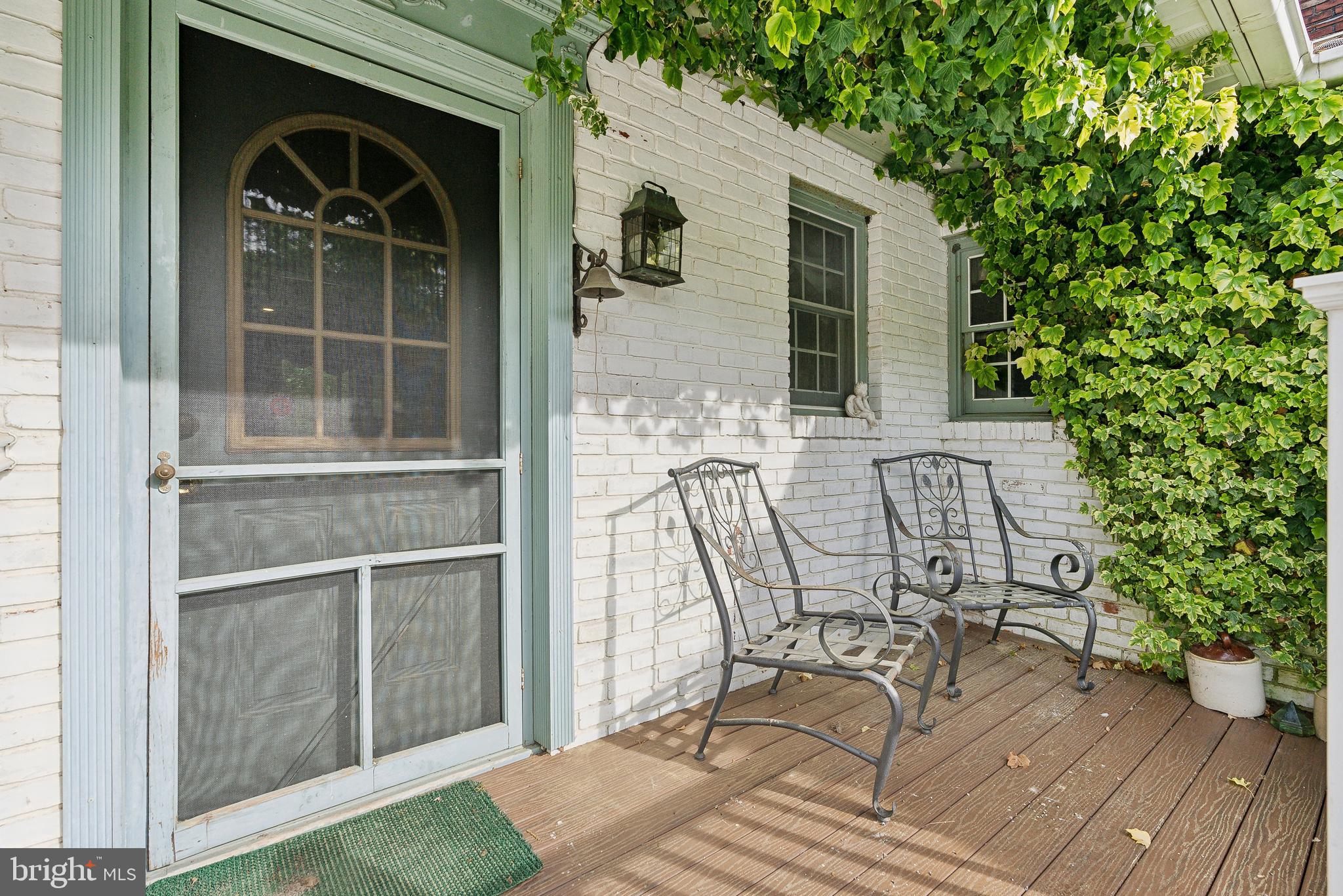 305 HOPEWELL ROAD