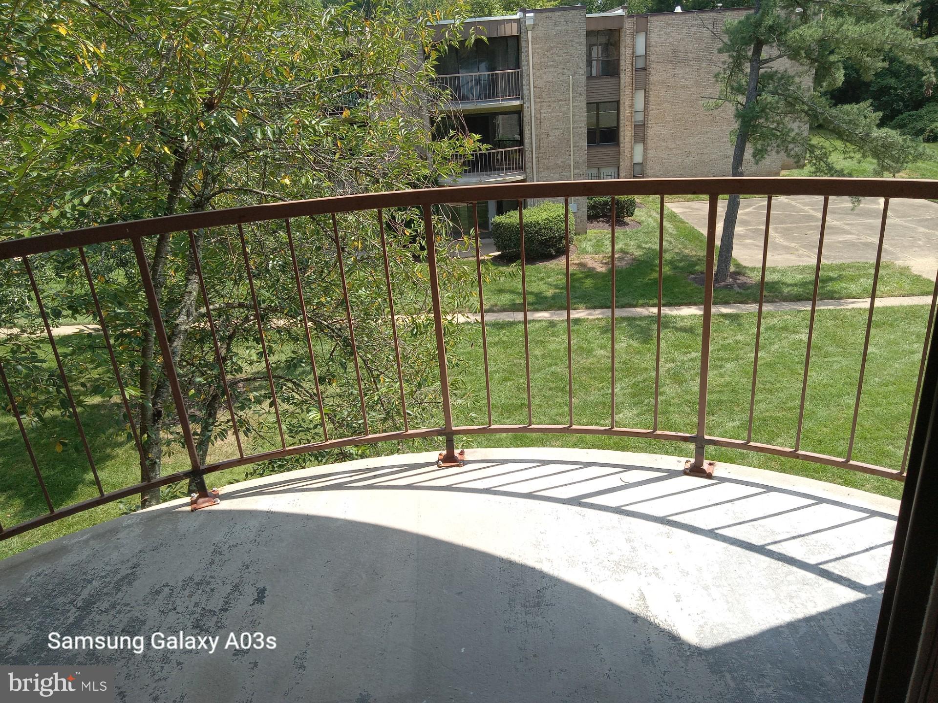 HUNTLEY SQUARE - Residential