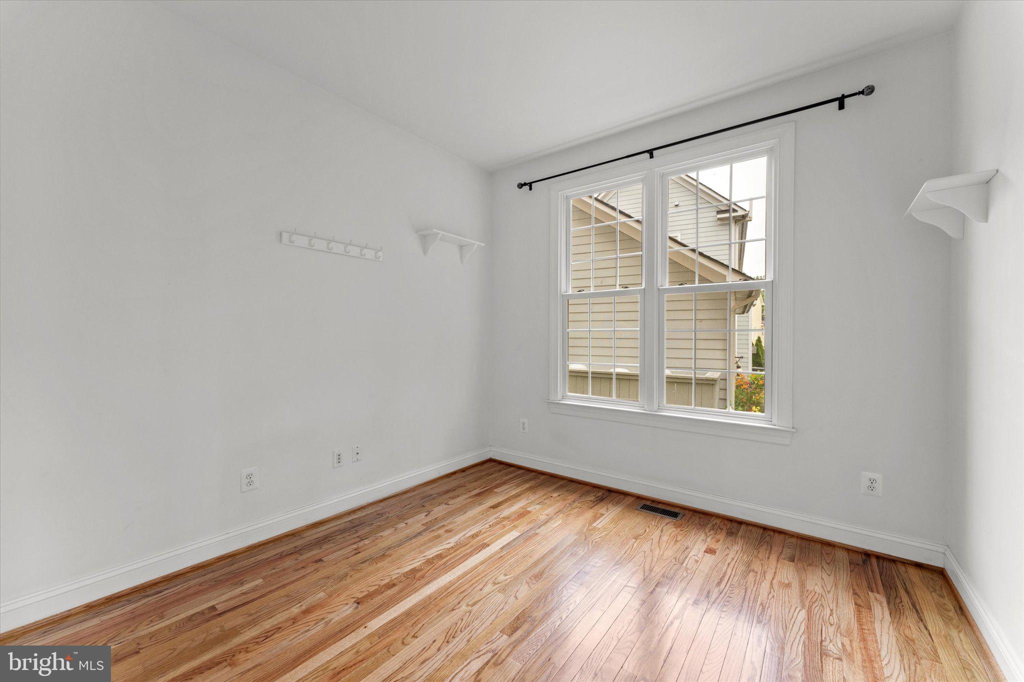 COURTS OF ST FRANCIS - Residential Lease