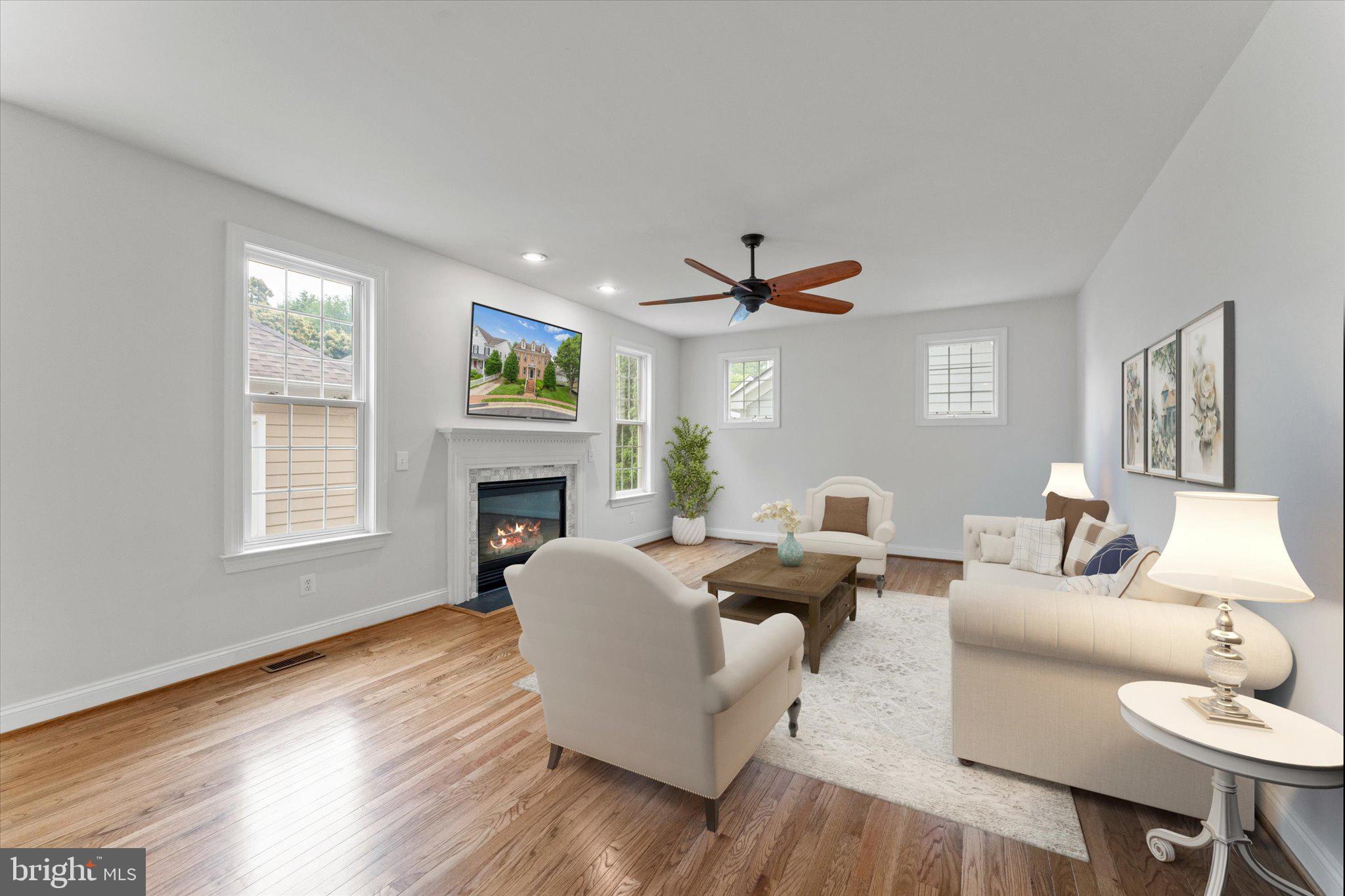 COURTS OF ST FRANCIS - Residential Lease