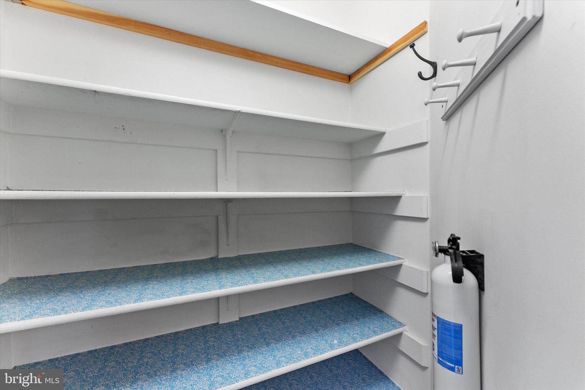 COURTS OF ST FRANCIS - Residential Lease