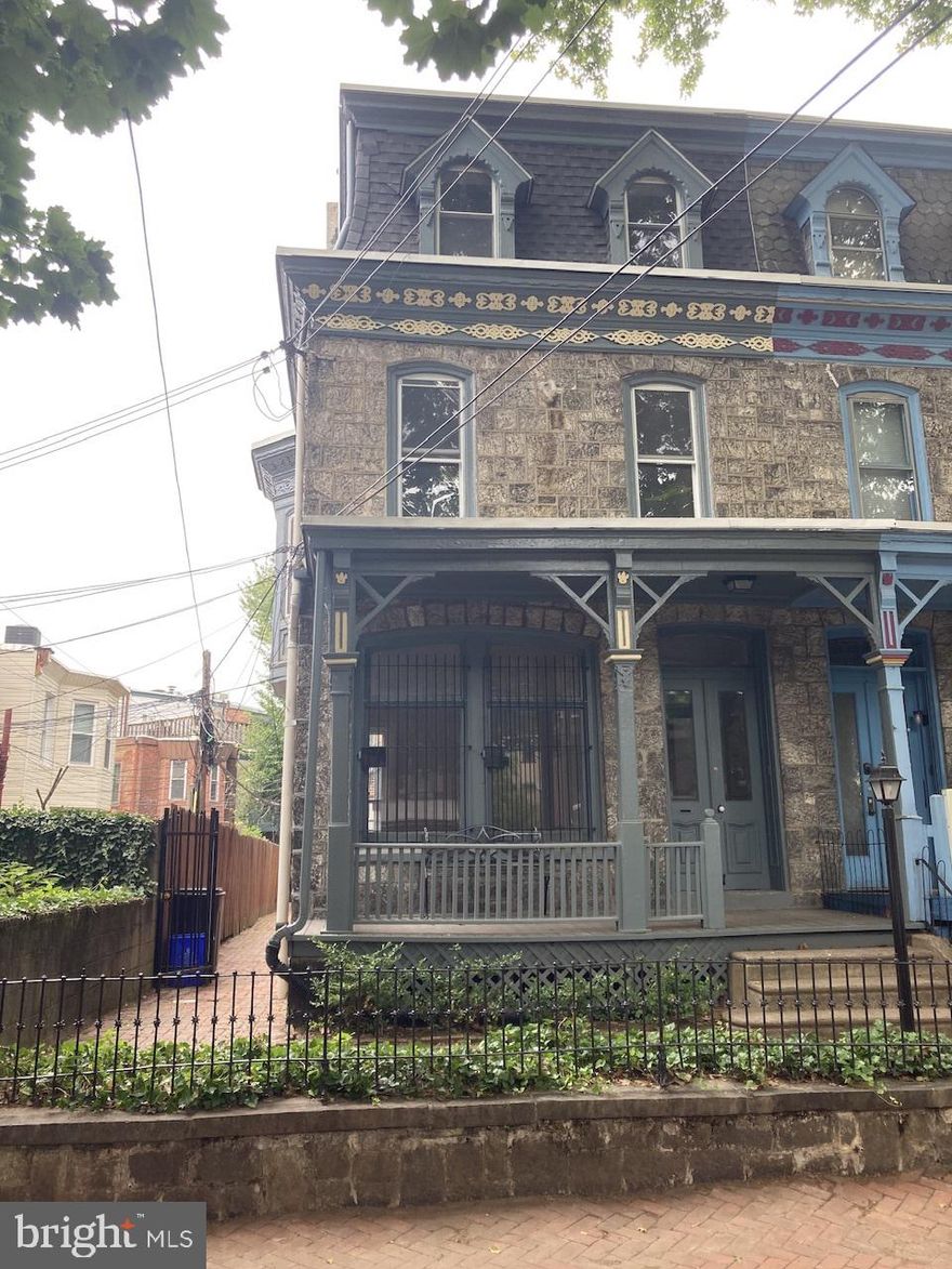 Very large, 1st floor, 2 bedroom apartment located in a quiet 4-unit building in the Powelton Village section of University City. Apartment is within walking distance of Drexel University, University of Pennsylvania, CHOP and Science Center and in close proximity to center city, zoo and art museum. Tenant to pay fixed $100 fee for gas (heat/cooking) and water as well as their own electric and internet. Washer and Dryer as well as additional storage space located in basement of property, which is accessible directly from unit.