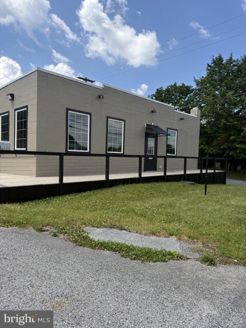 Photo of 2000 - East Main Street, WAYNESBORO, PA 17268 (MLS # PAFL2035922)