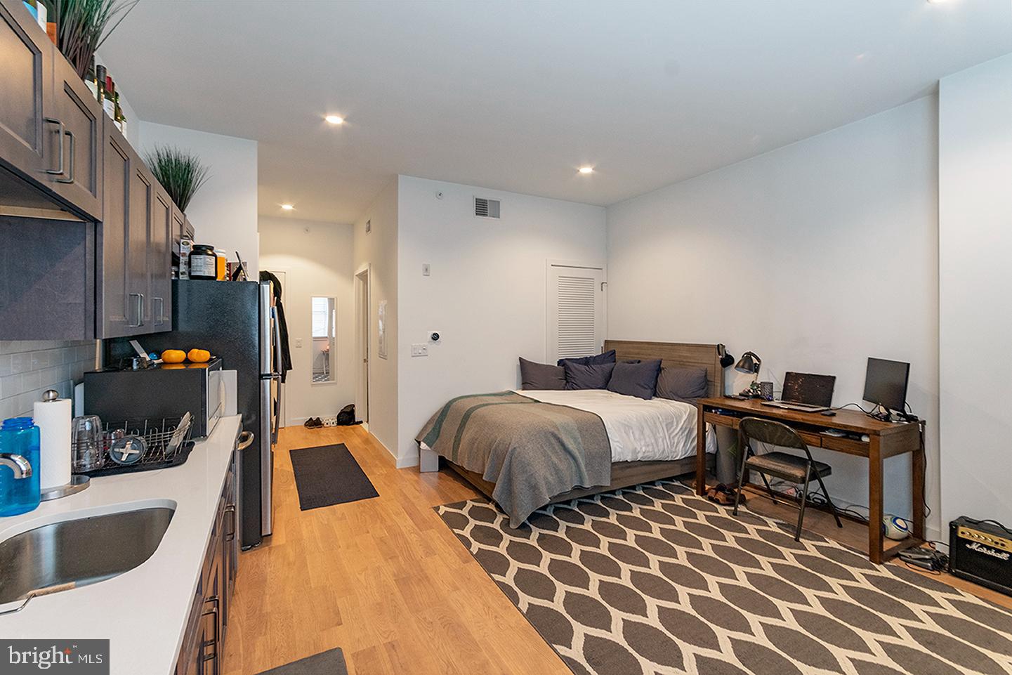 WASHINGTON SQ WEST - Residential Lease