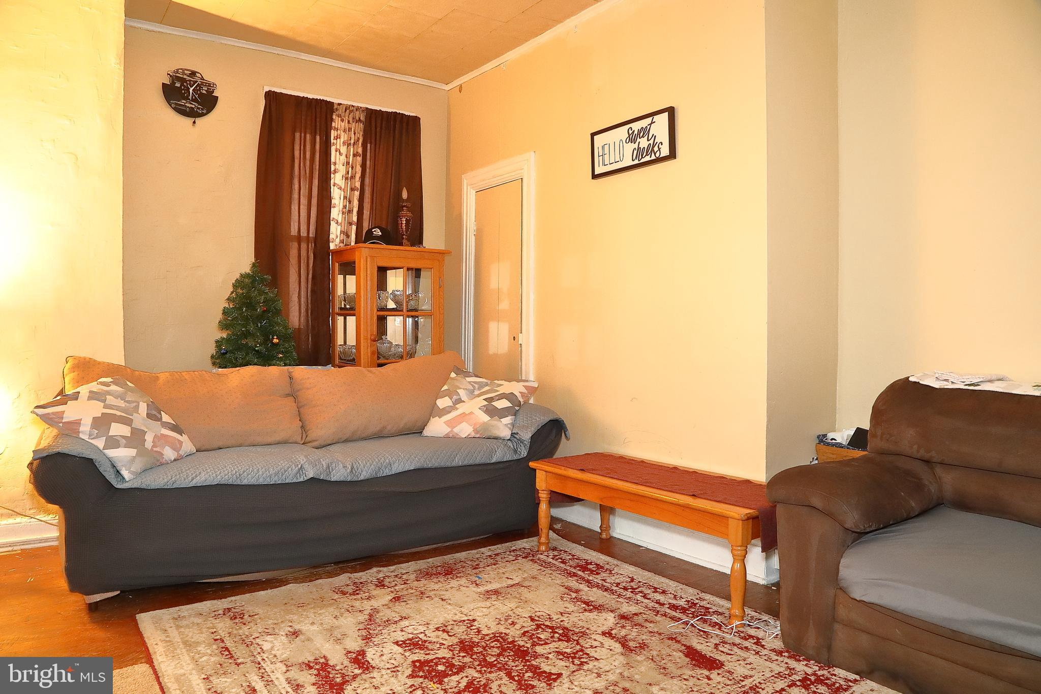 213 N MULBERRY STREET