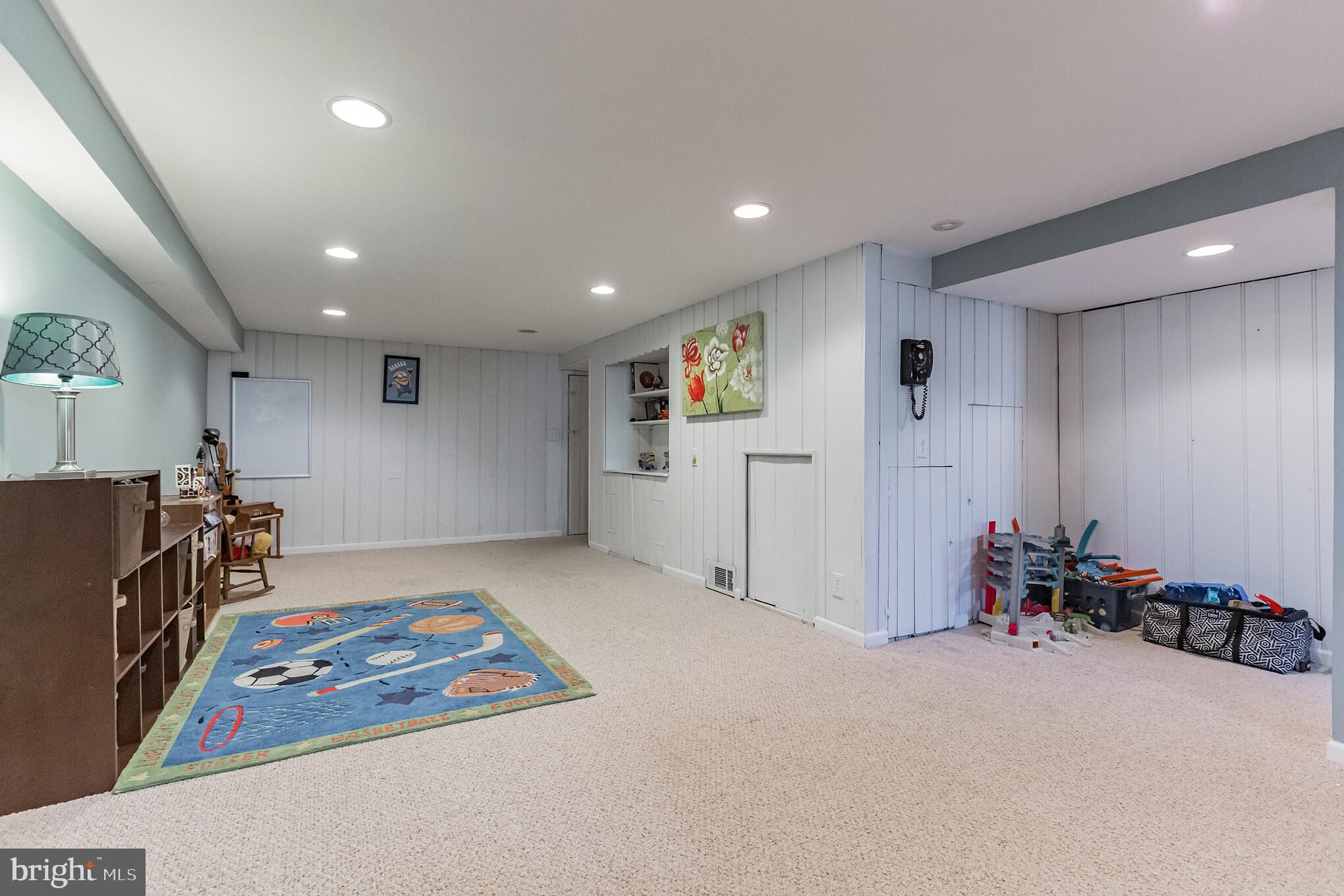 PINE BROOK FARMS - Residential