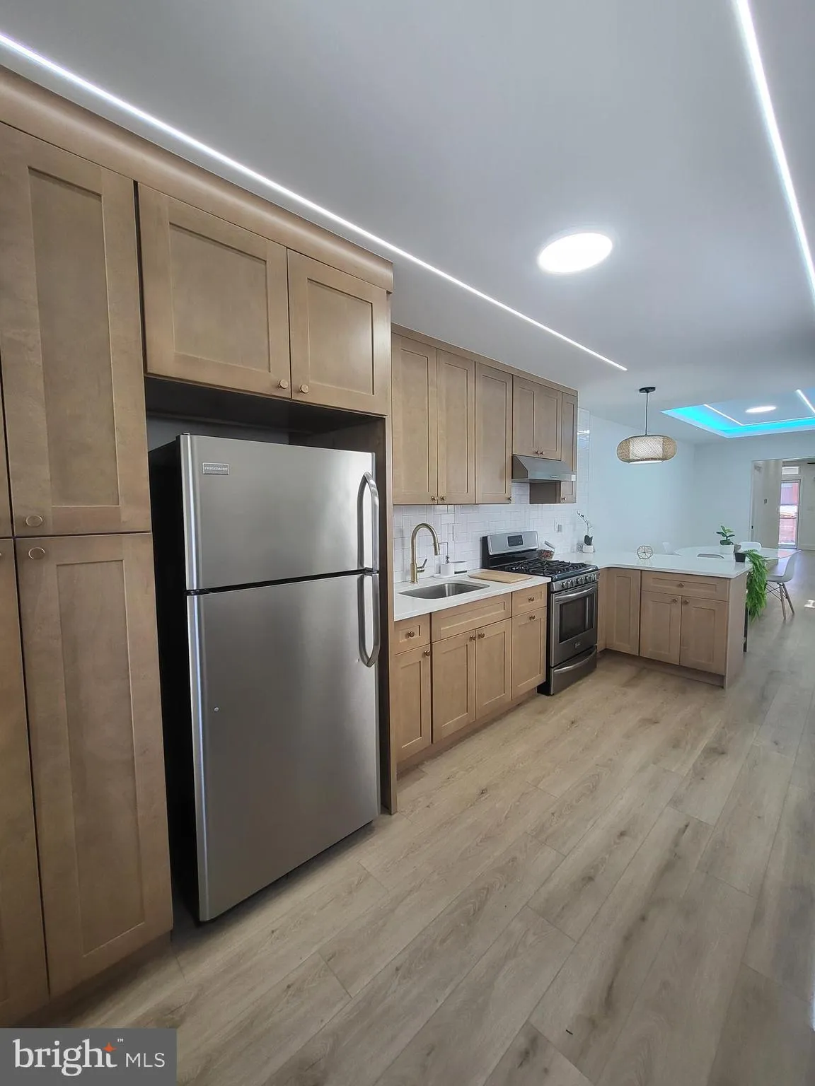 Reading, Pennsylvania 19601, United States, 5 Bedrooms Bedrooms, ,2 BathroomsBathrooms,Residential,Active,120751