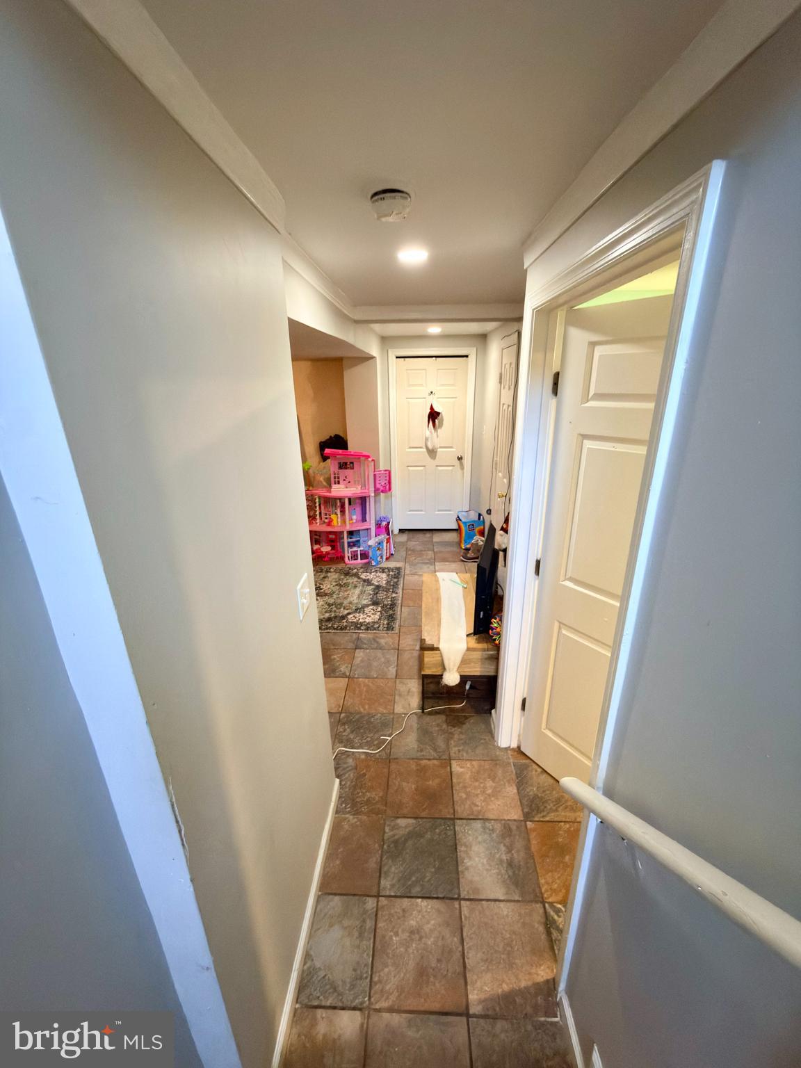 NEW CARROLLTON - Residential