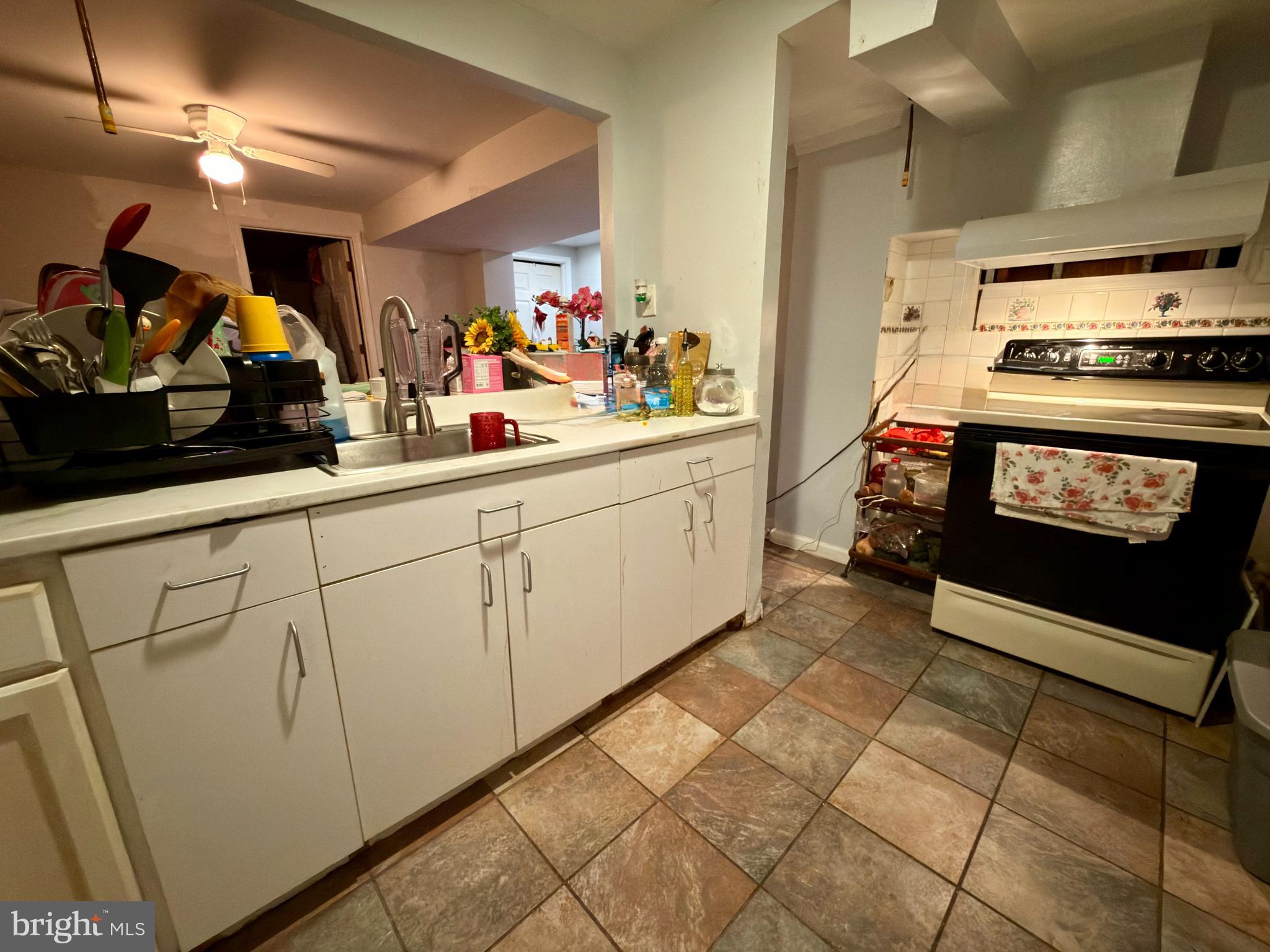 NEW CARROLLTON - Residential