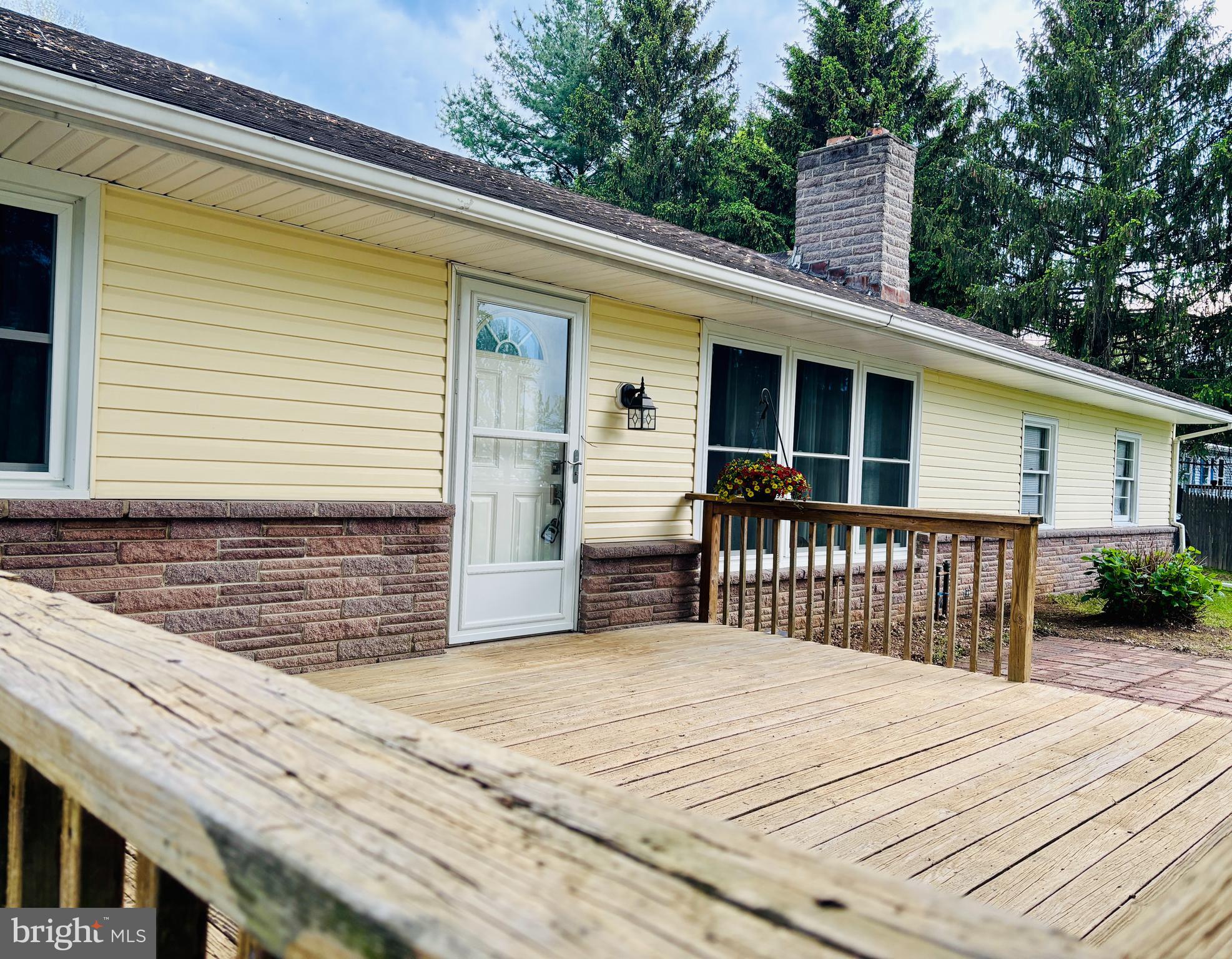 5229 OLD STRASBURG RD