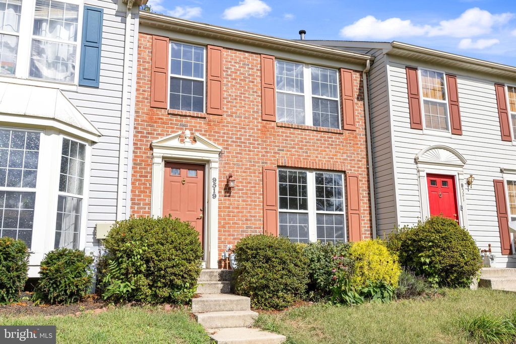 Photo of 9519 Oakhurst Drive, COLUMBIA, MD 21046 (MLS # MDHW2059638)