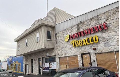 Photo of 1021 Washington 1007-1021 Street #1021, HAGERSTOWN, MD 21740 (MLS # MDWA2034570)