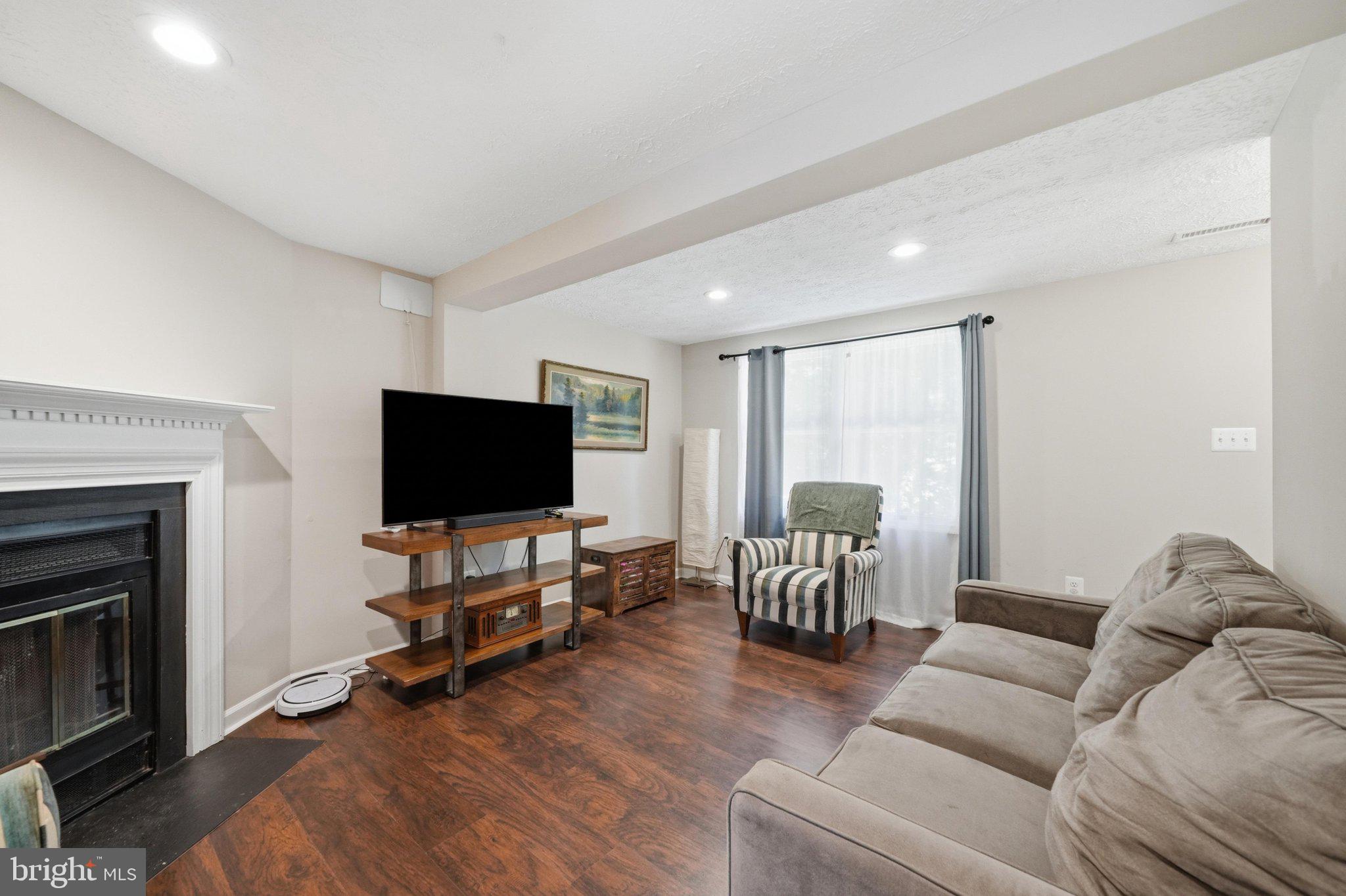 1 CROSS RIDGE COURT N/A