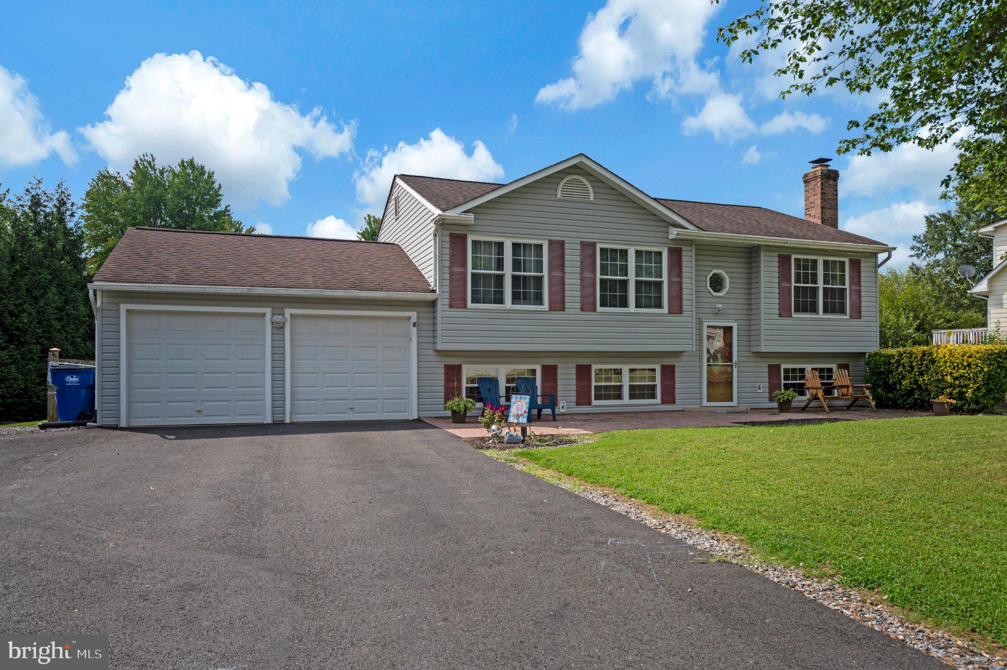 7014 KENNY LANE