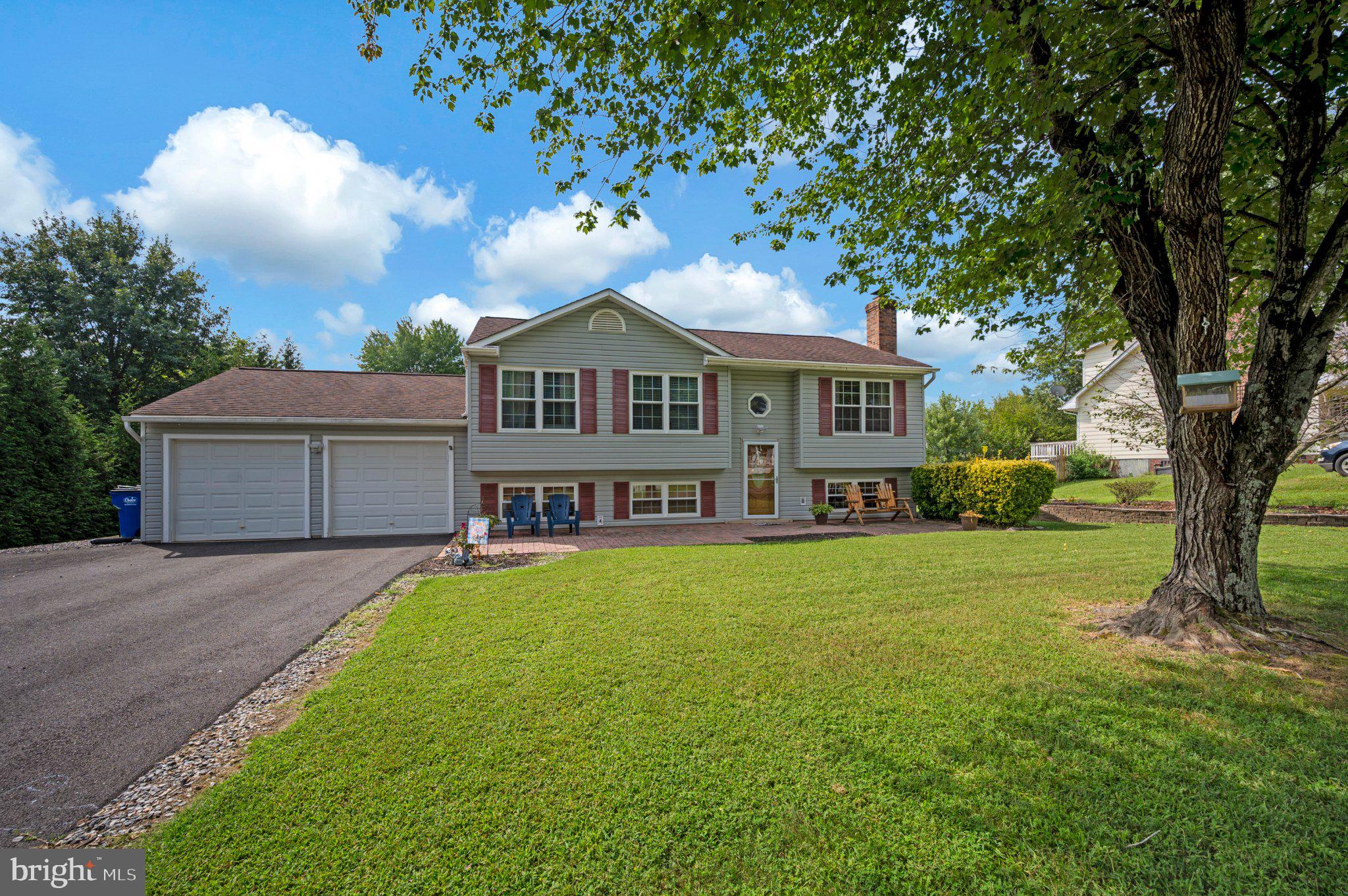 7014 KENNY LANE