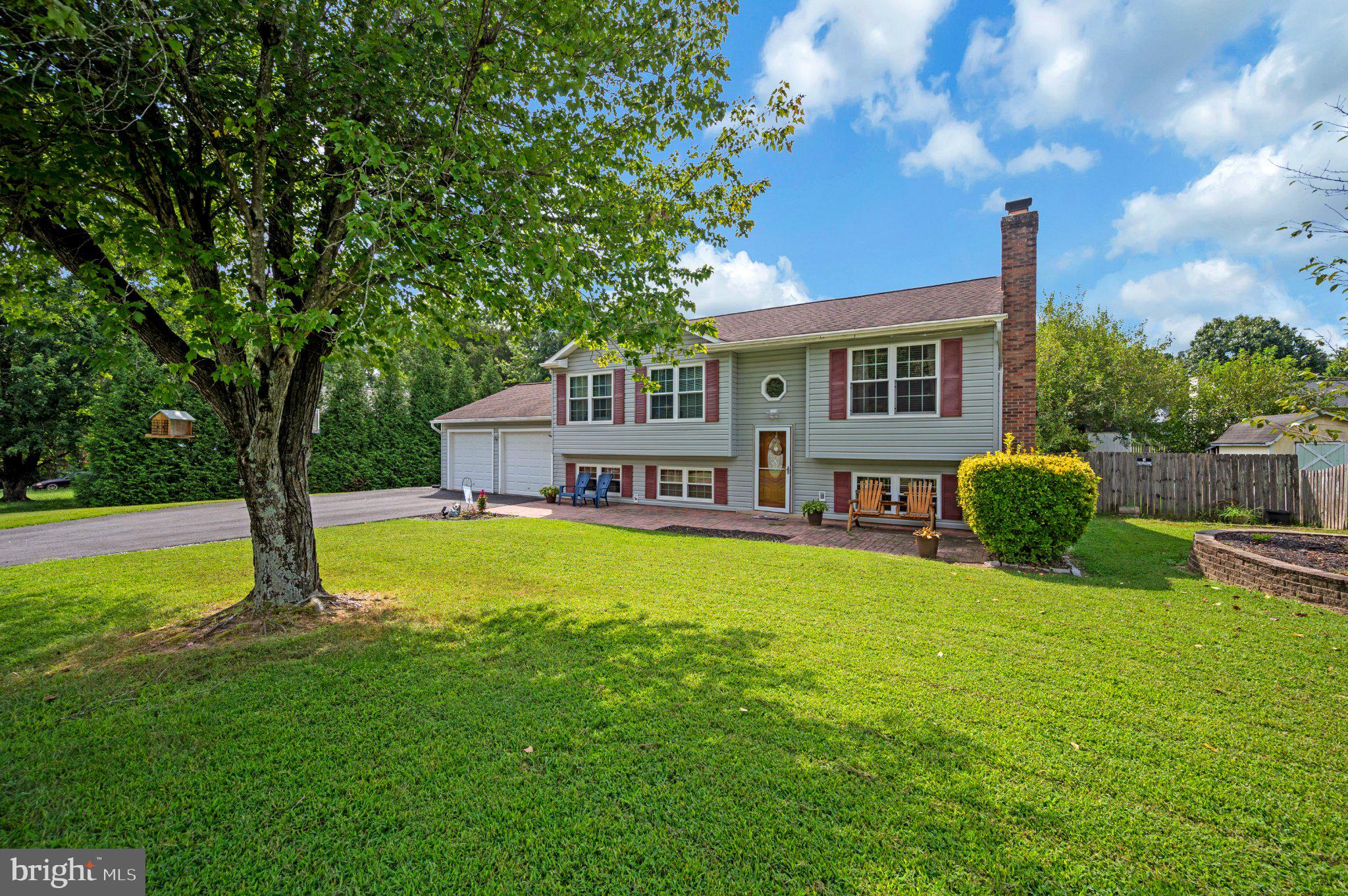 7014 KENNY LANE