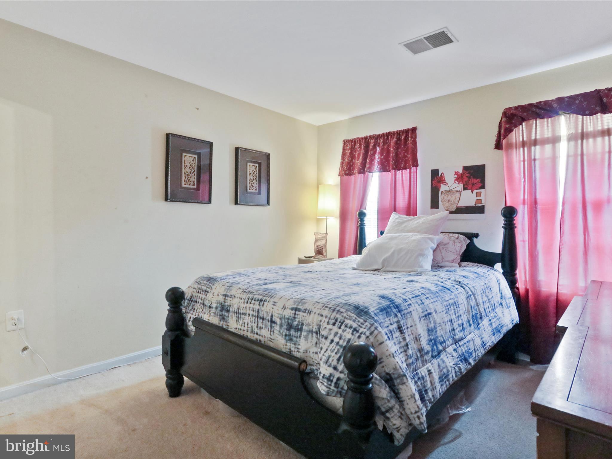 NORBORNE GLEBE - Residential