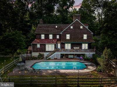 781 FAIRVIEW ROAD