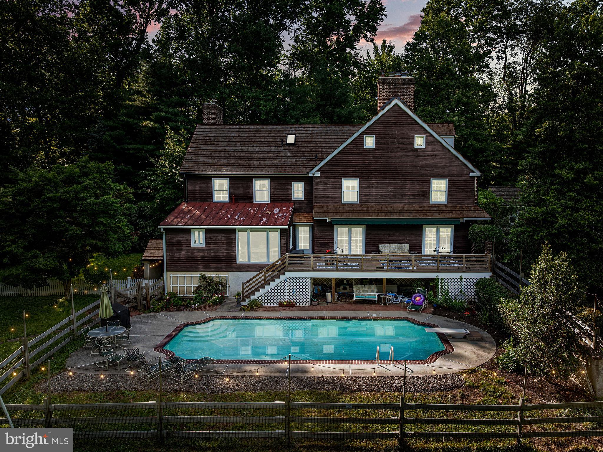 781 FAIRVIEW ROAD