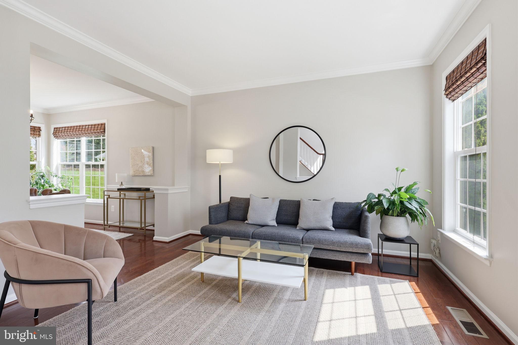 8816 YELLOWTHROAT COURT