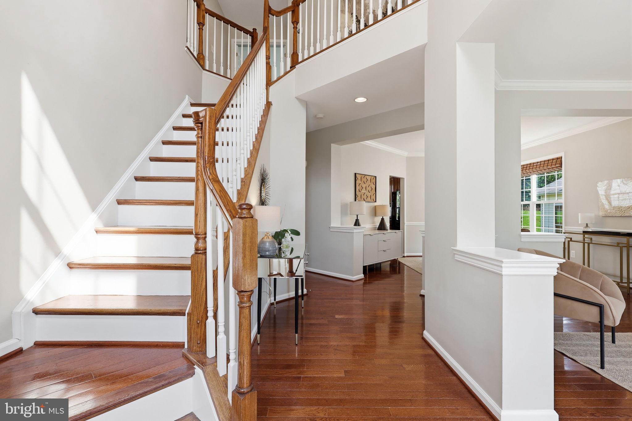 8816 YELLOWTHROAT COURT