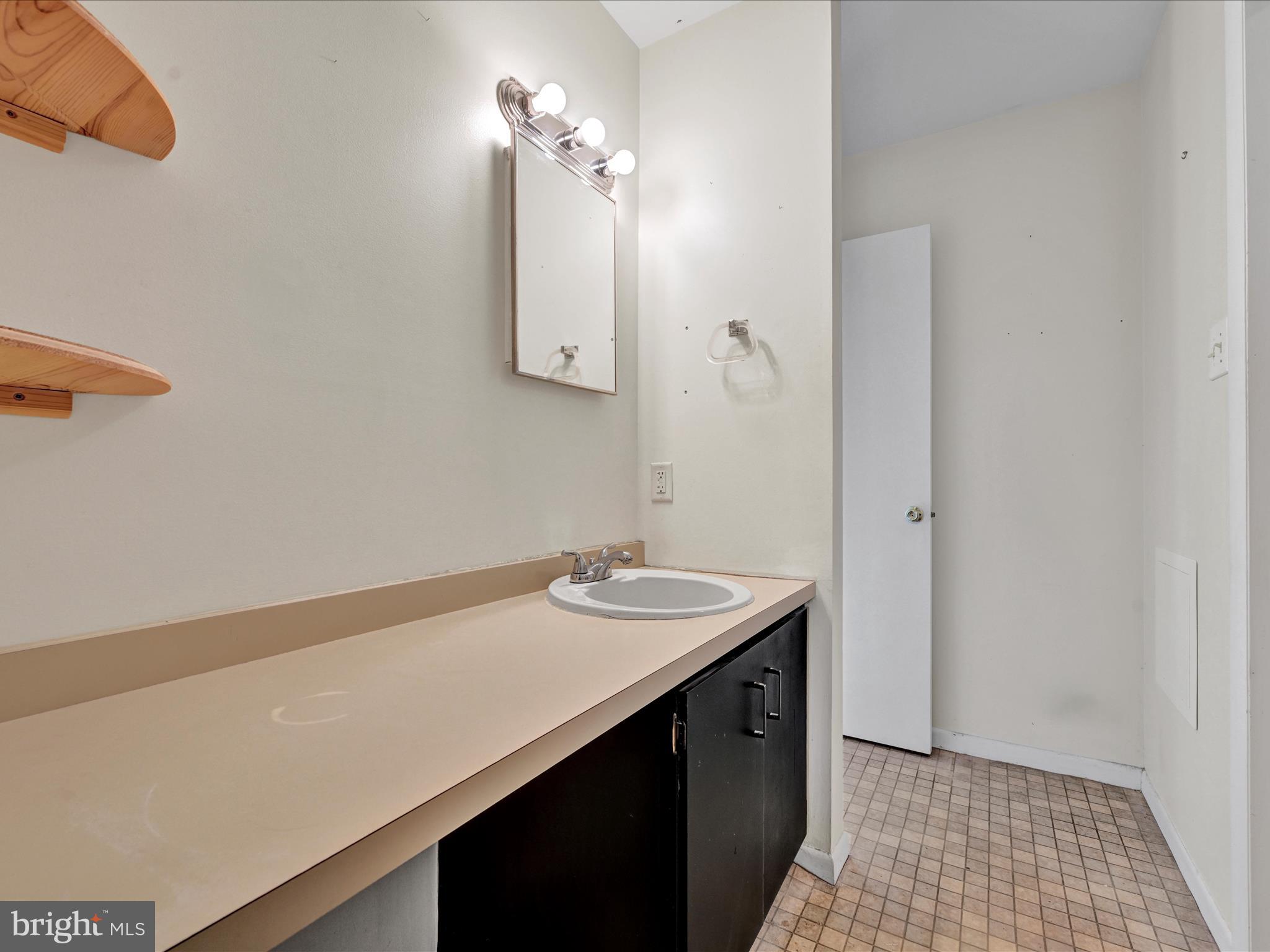 PINEBROOK - Residential