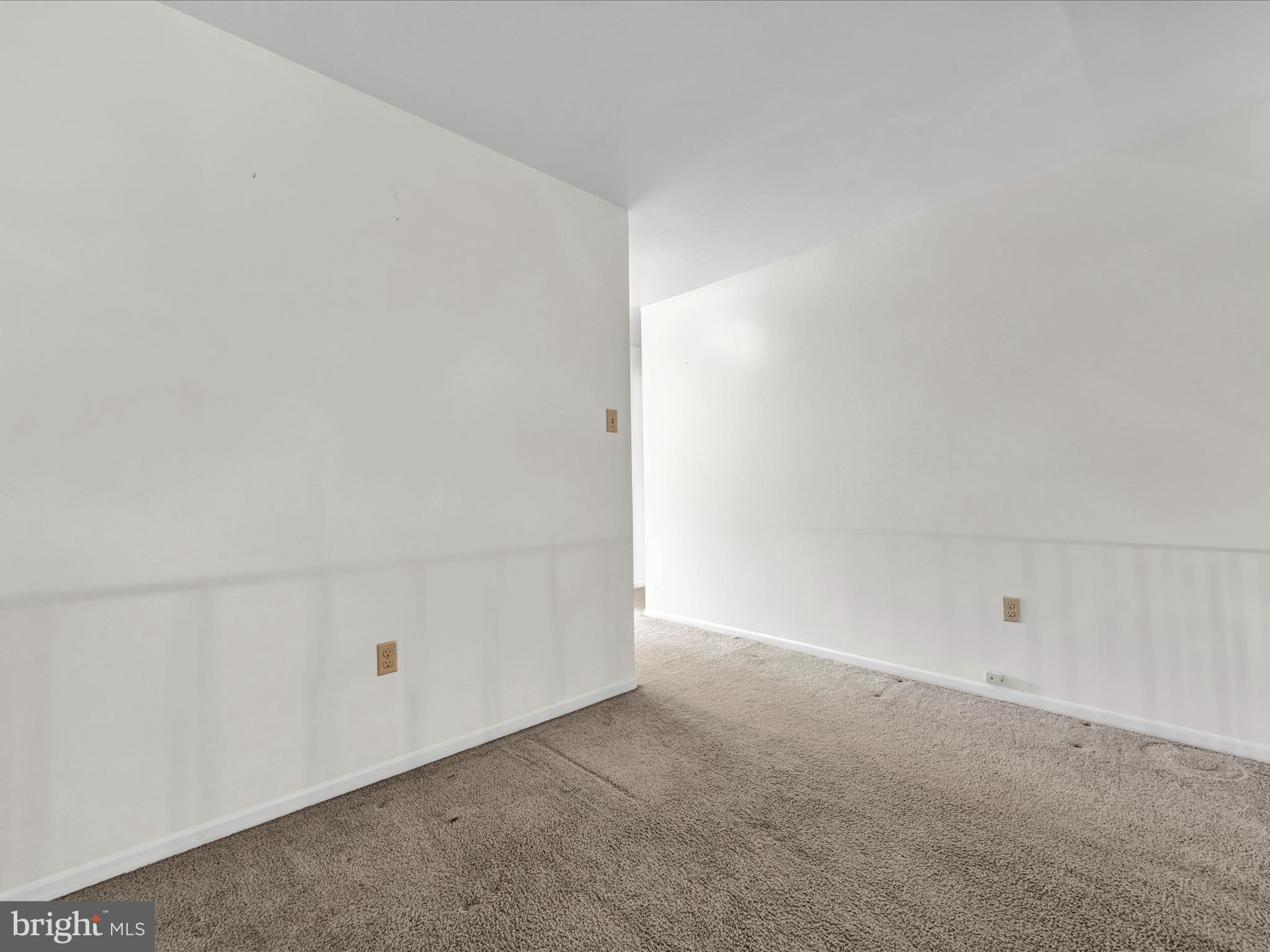 PINEBROOK - Residential