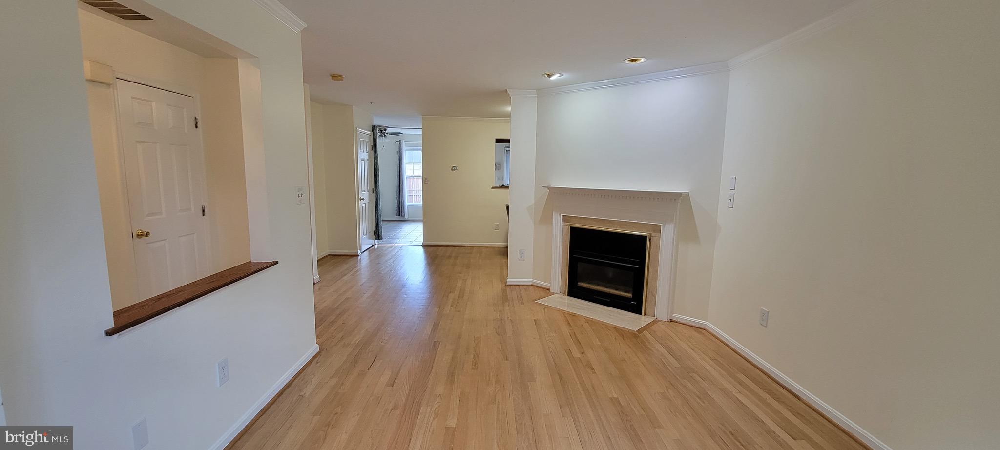 BROOKE MANOR FARMS - Residential Lease