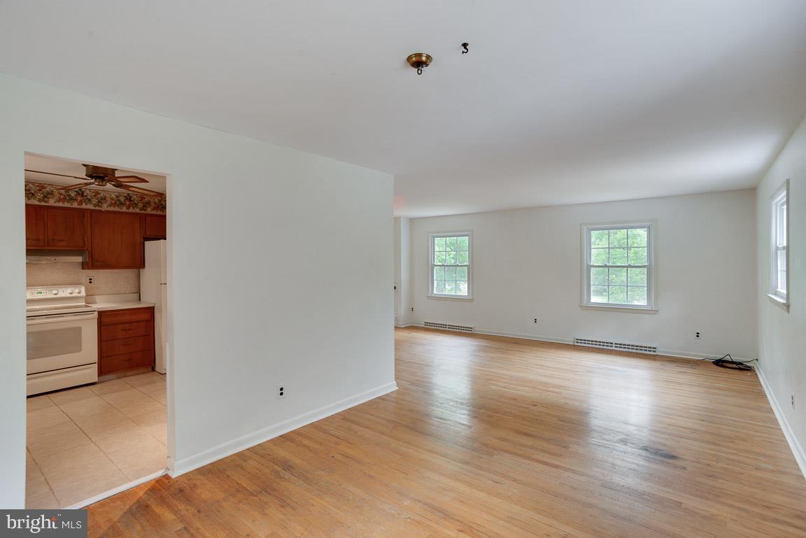 WALNUT HILLS LA PLATA - Residential