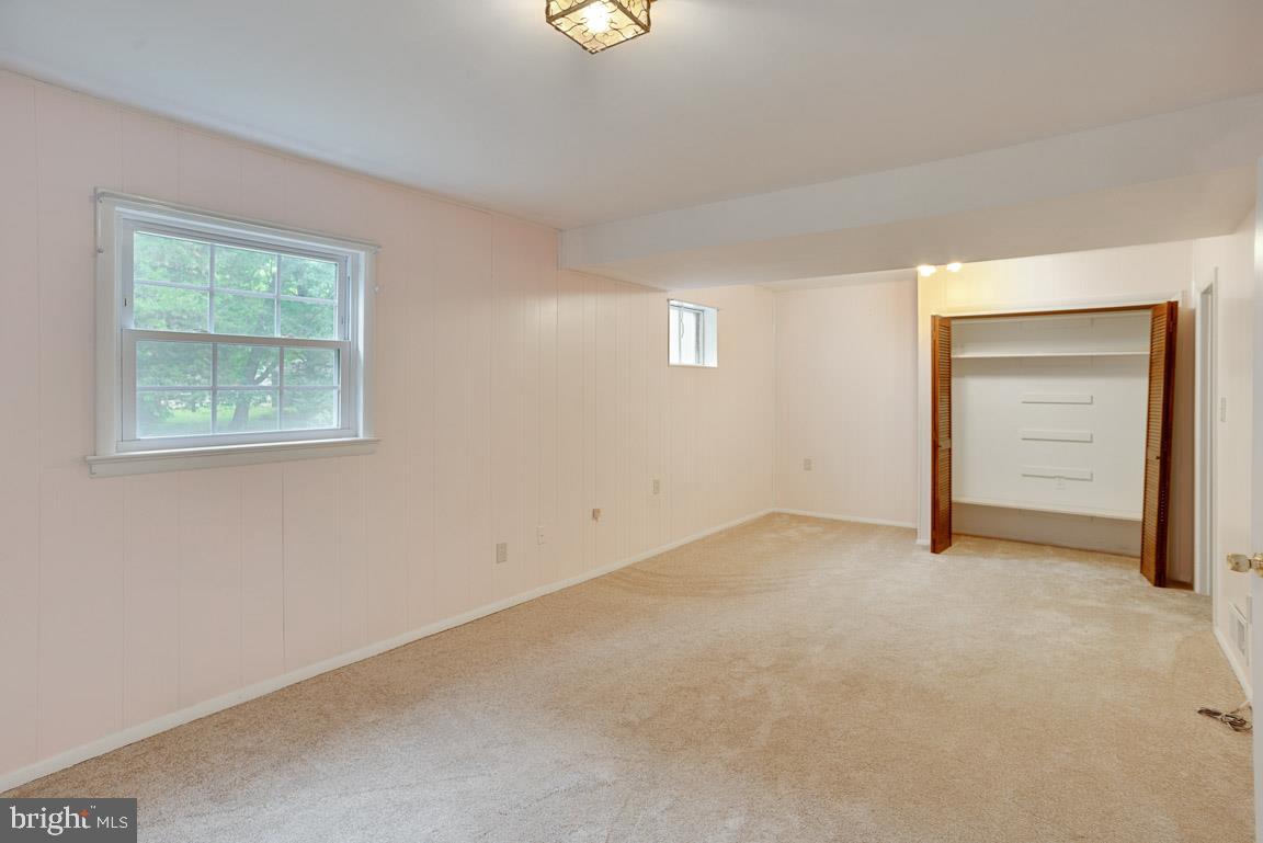 WALNUT HILLS LA PLATA - Residential