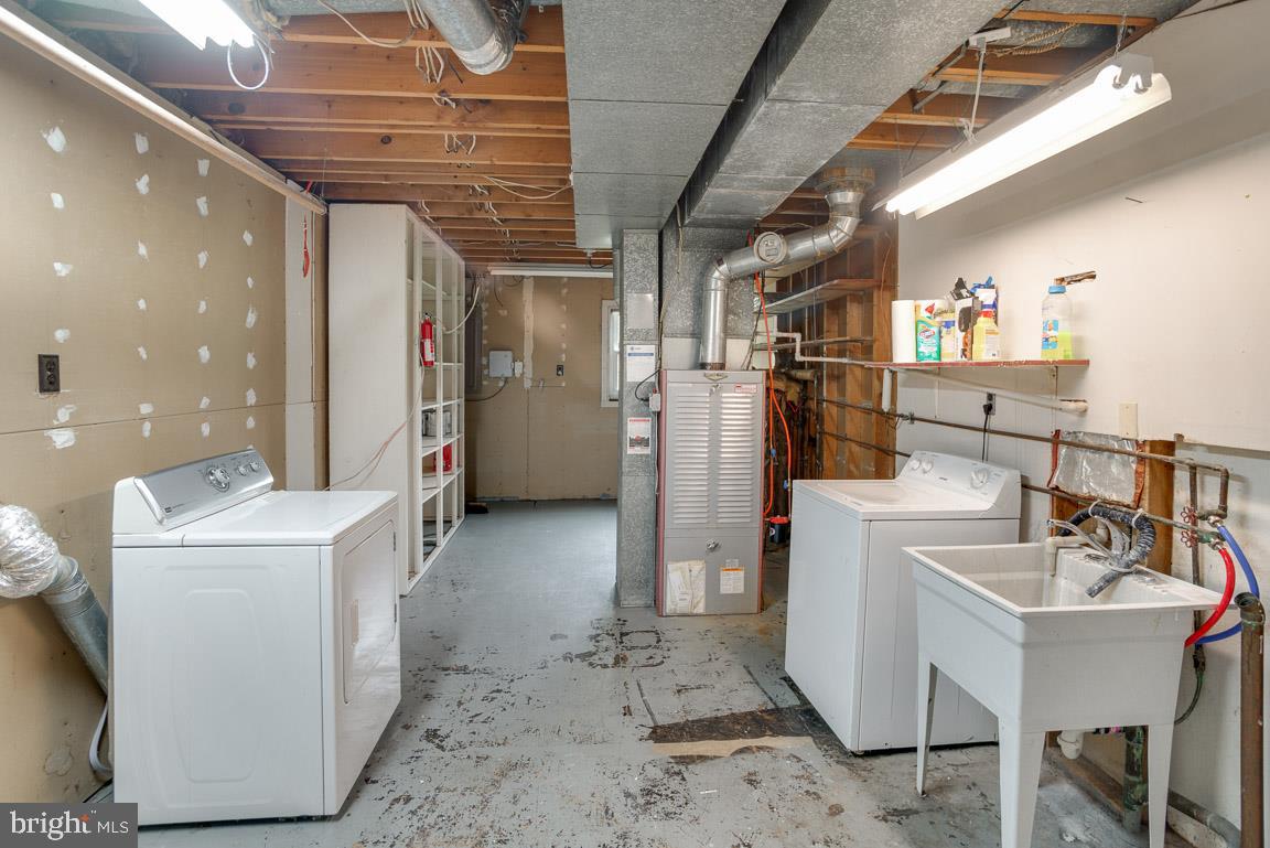 WALNUT HILLS LA PLATA - Residential