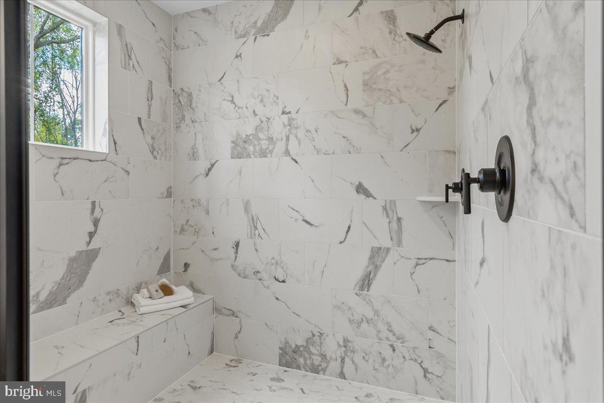 FAIRWAYS AT GREENCASTLE GREENS - Residential