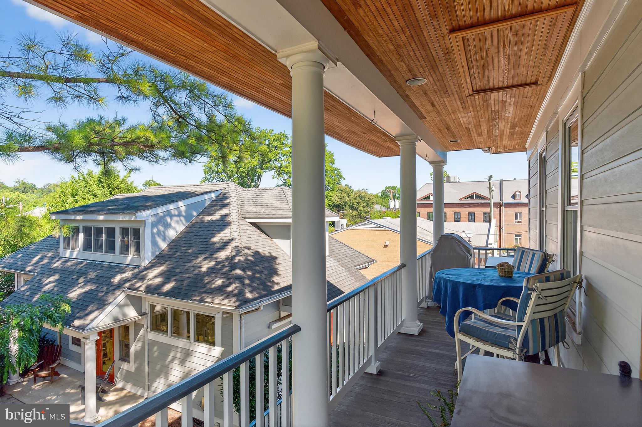 DEL RAY - Commercial Sale