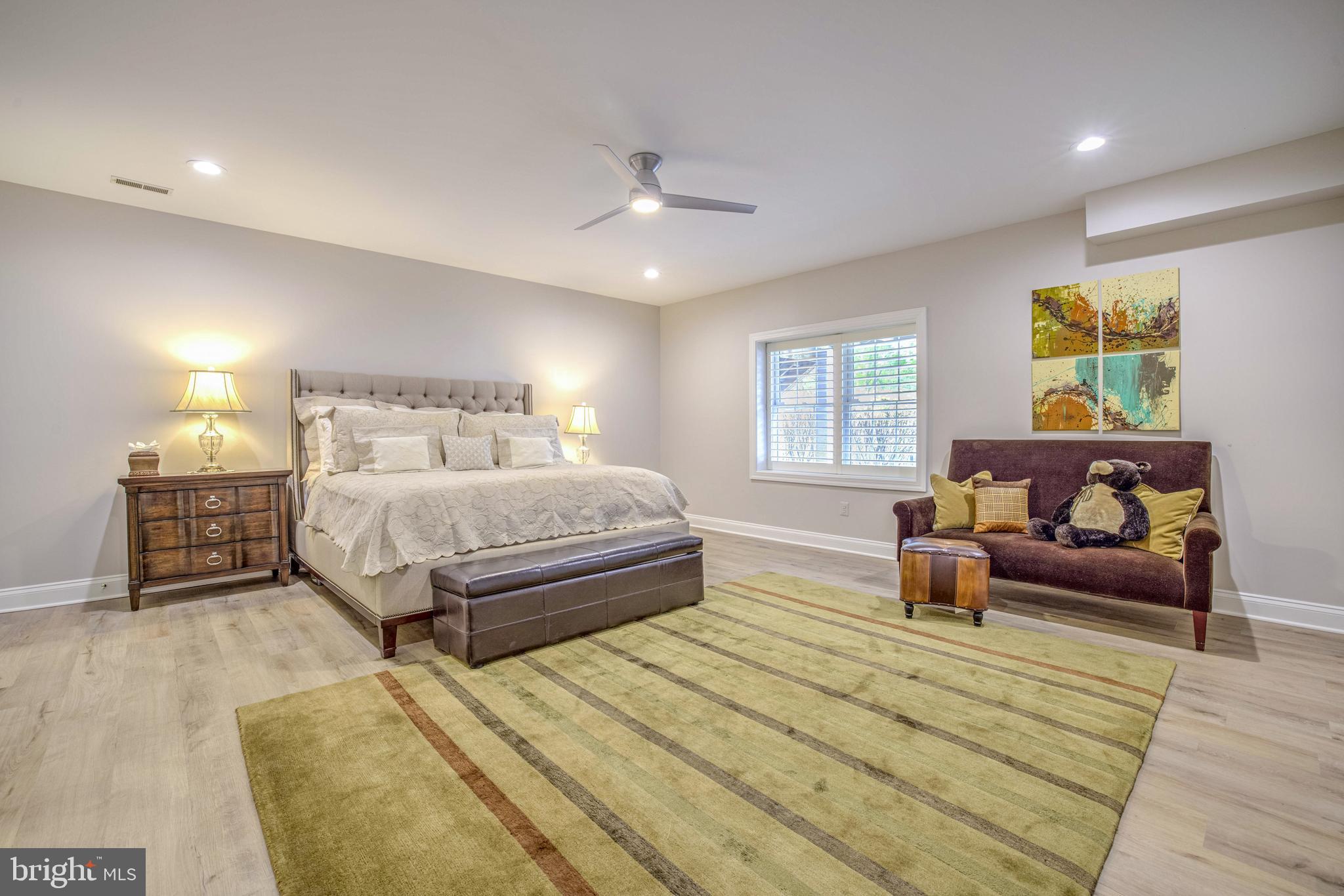 SADDLE RIDGE - Residential